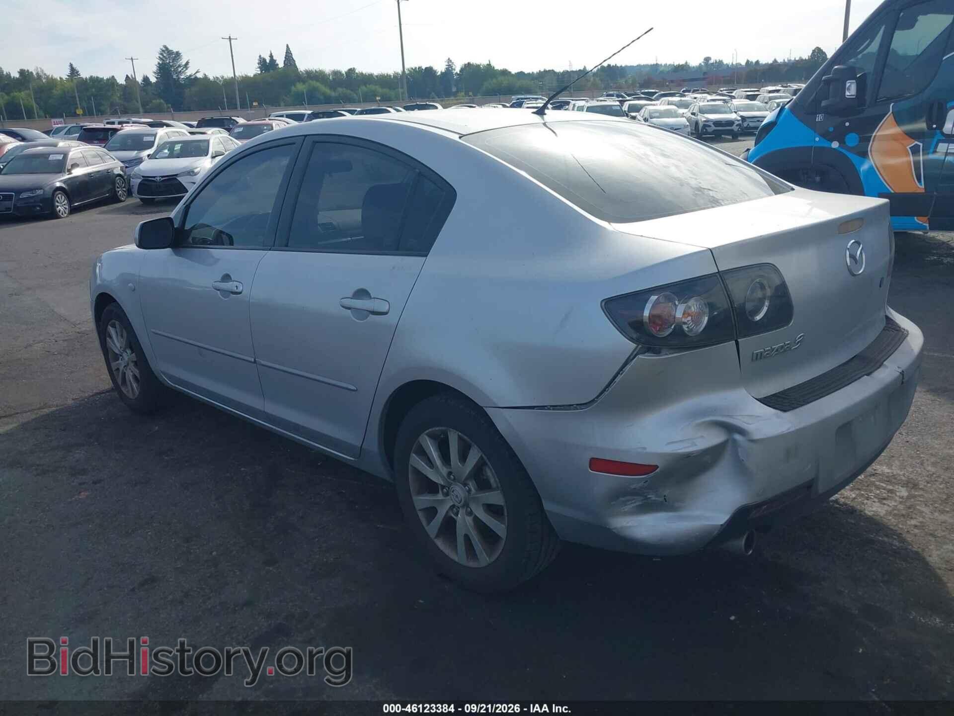 2008 MAZDA MAZDA3 - VIN: JM1BK32F181867791 - Photo 3