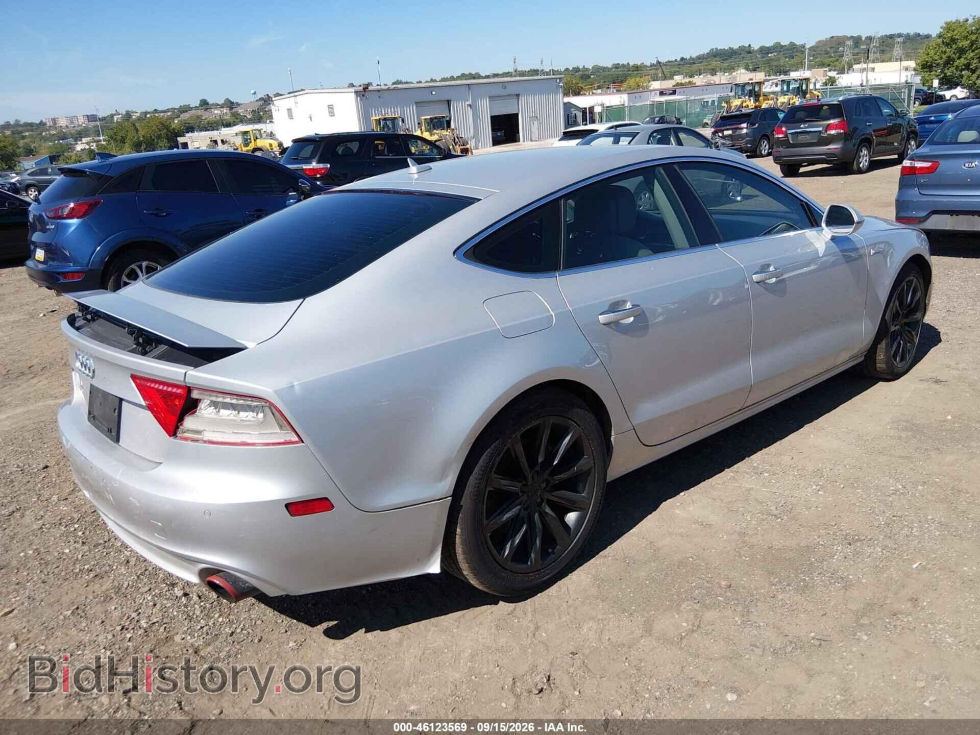 2014 AUDI A7 - VIN: WAUWGAFC0EN087029 - Photo 4
