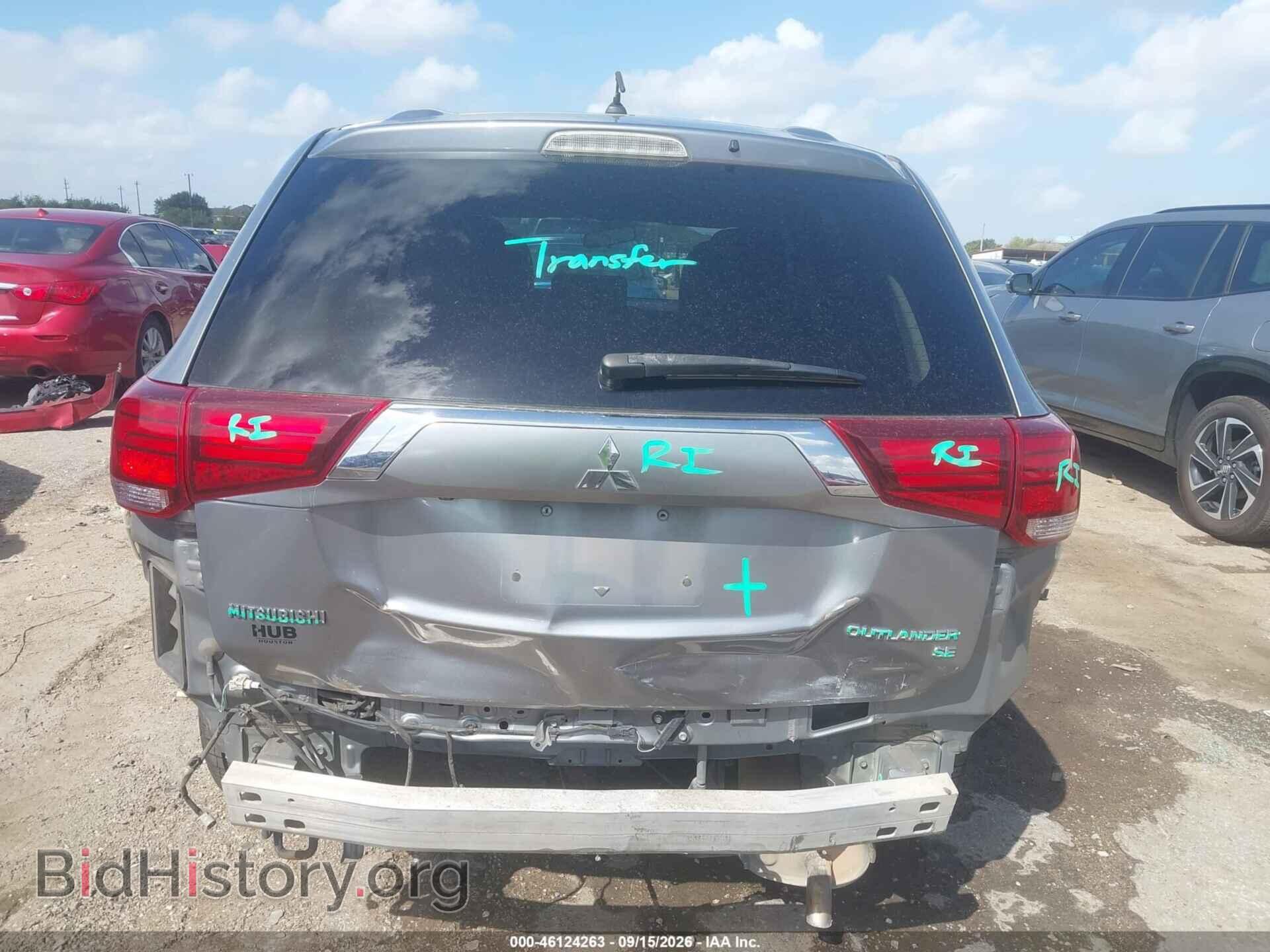 2016 MITSUBISHI OUTLANDER - VIN: JA4AD3A38GZ015459 - Фото 17