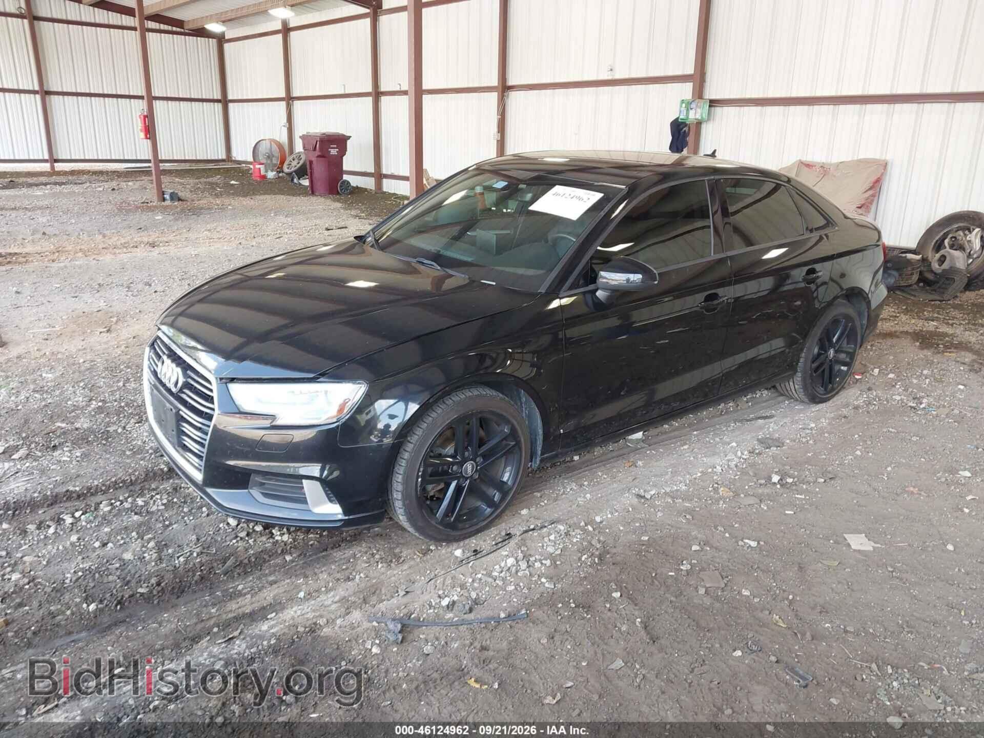 2018 AUDI A3 - VIN: WAUAUGFF7J1015729 - Фото 2