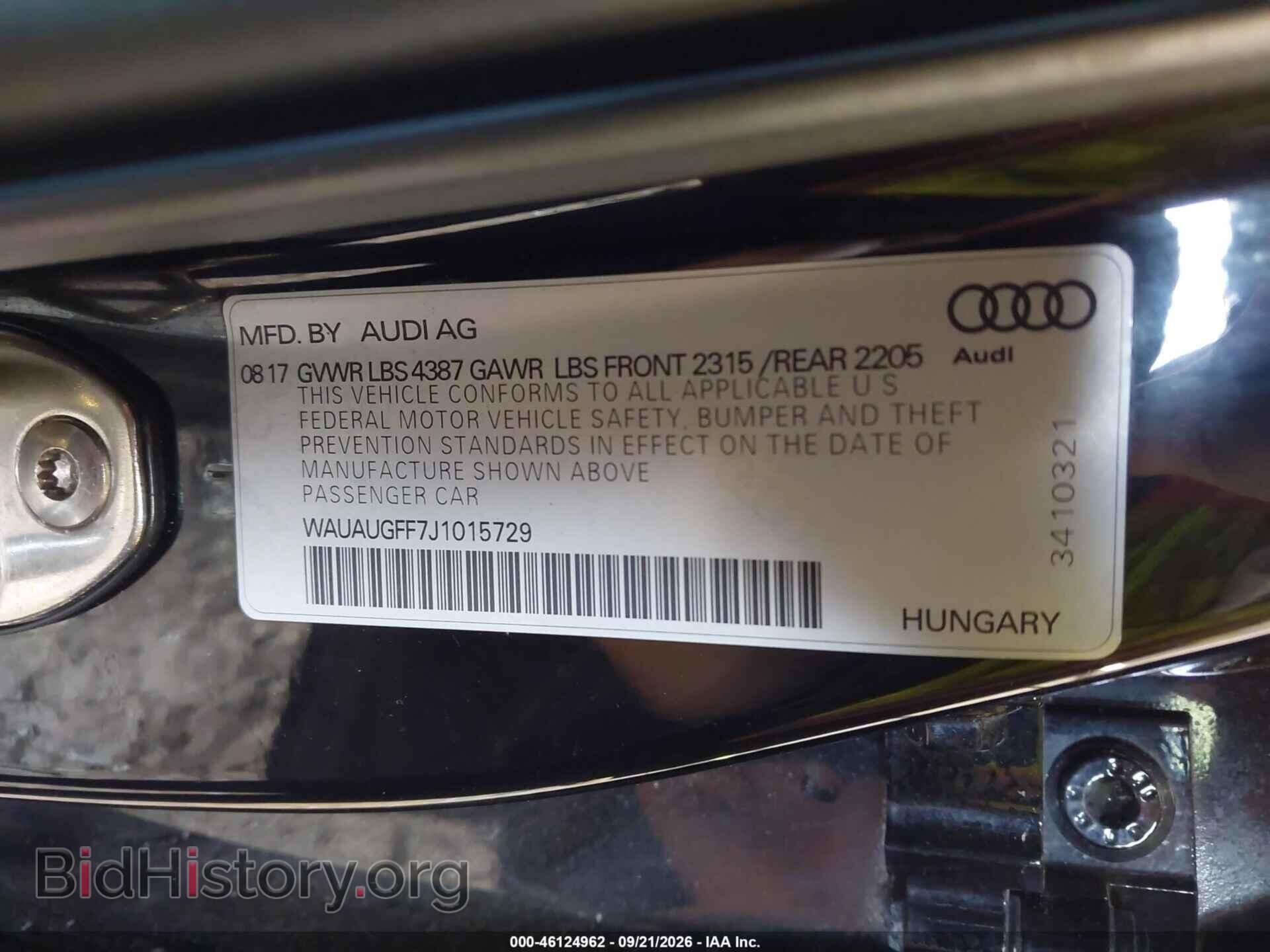 2018 AUDI A3 - VIN: WAUAUGFF7J1015729 - Фото 9