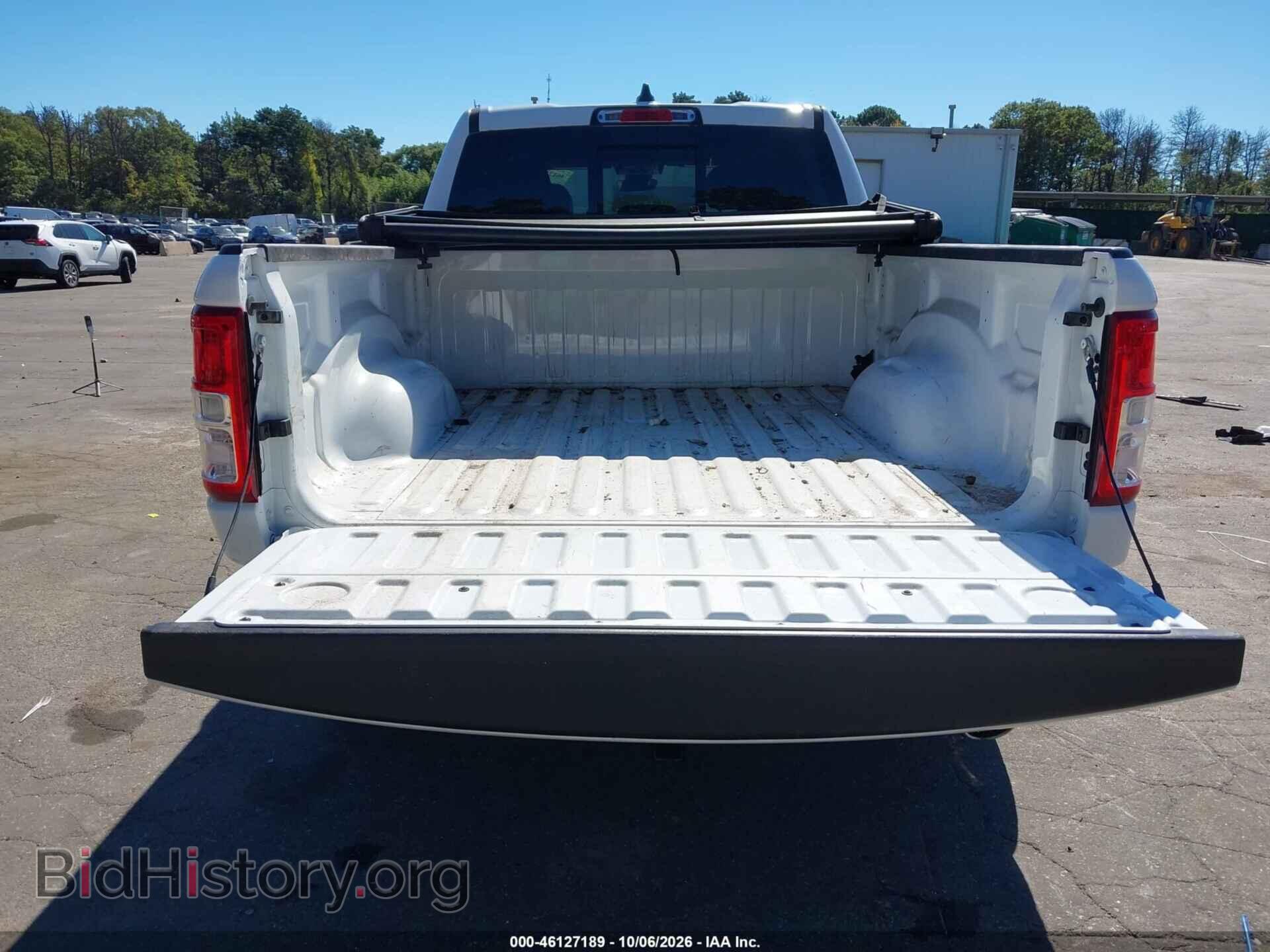 2019 RAM 1500 - VIN: 1C6SRFMT1KN922862 - Фото 17