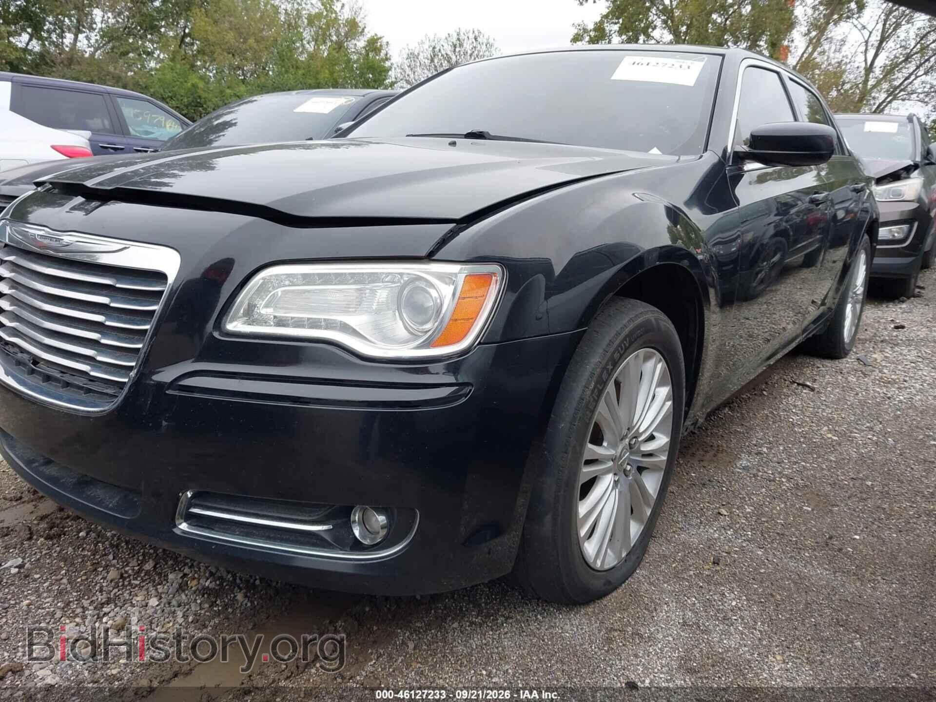 2014 CHRYSLER 300 - VIN: 2C3CCARG5EH201748 - Photo 2