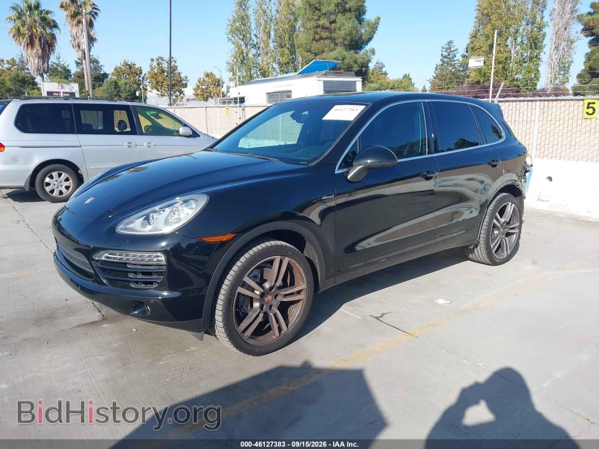 2014 PORSCHE CAYENNE - VIN: WP1AF2A29ELA36241 - Photo 2