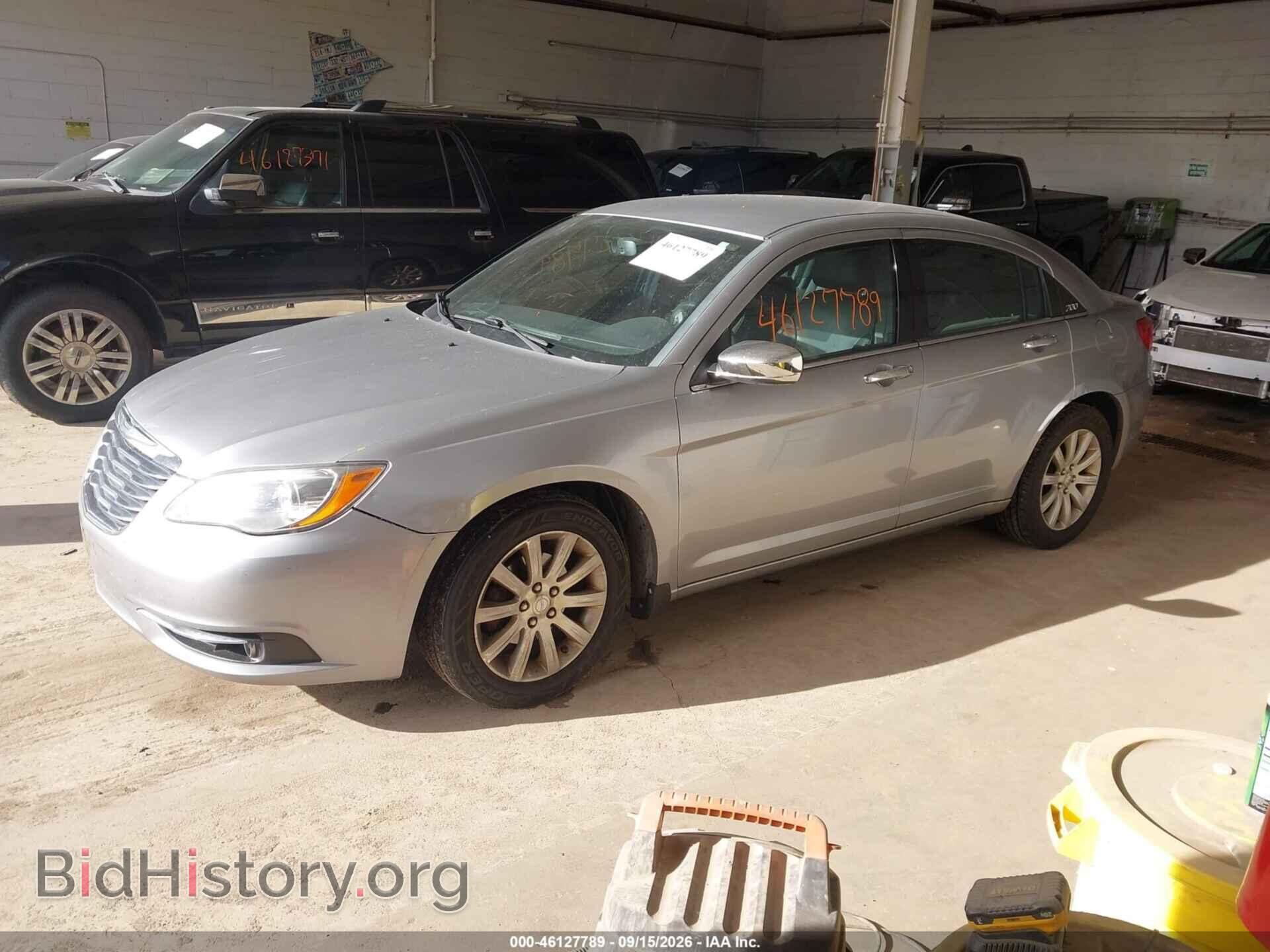 2013 CHRYSLER 200 - VIN: 1C3CCBCG3DN510610 - Photo 2