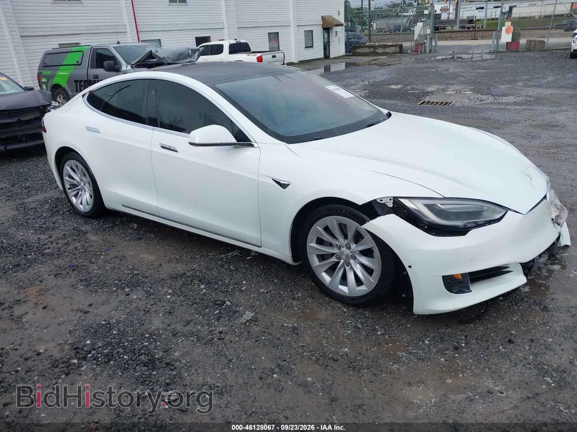 Фотография 5YJSA1E20HF200475 - TESLA MODEL S 2017