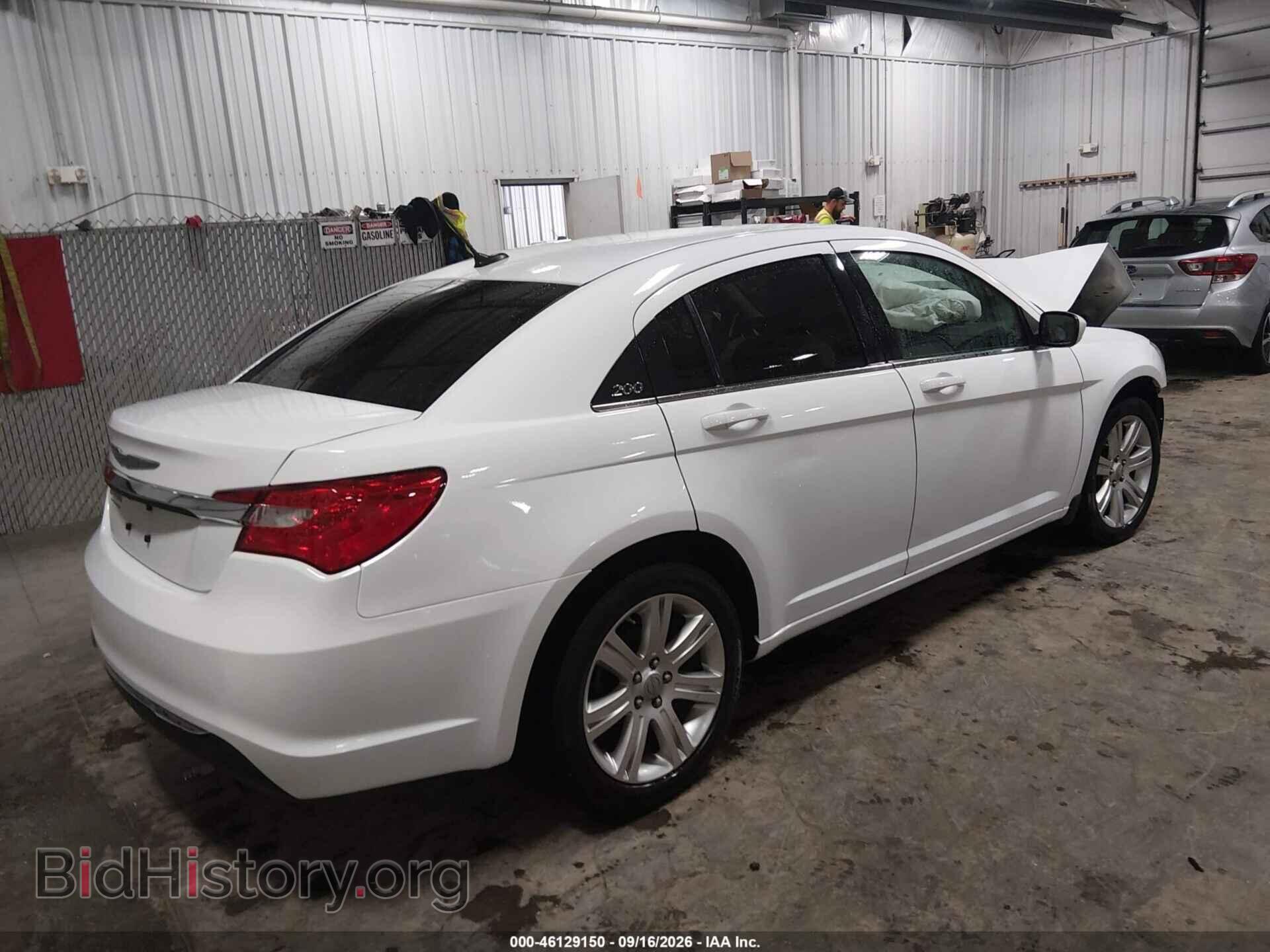 2011 CHRYSLER 200 - VIN: 1C3BC1FB0BN613101 - Photo 4
