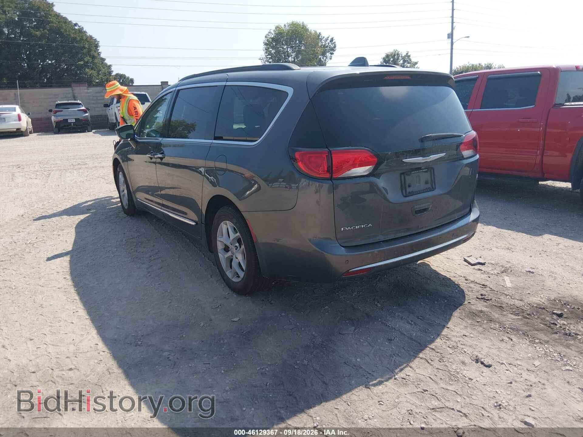2017 CHRYSLER PACIFICA - VIN: 2C4RC1BG0HR579314 - Фото 3