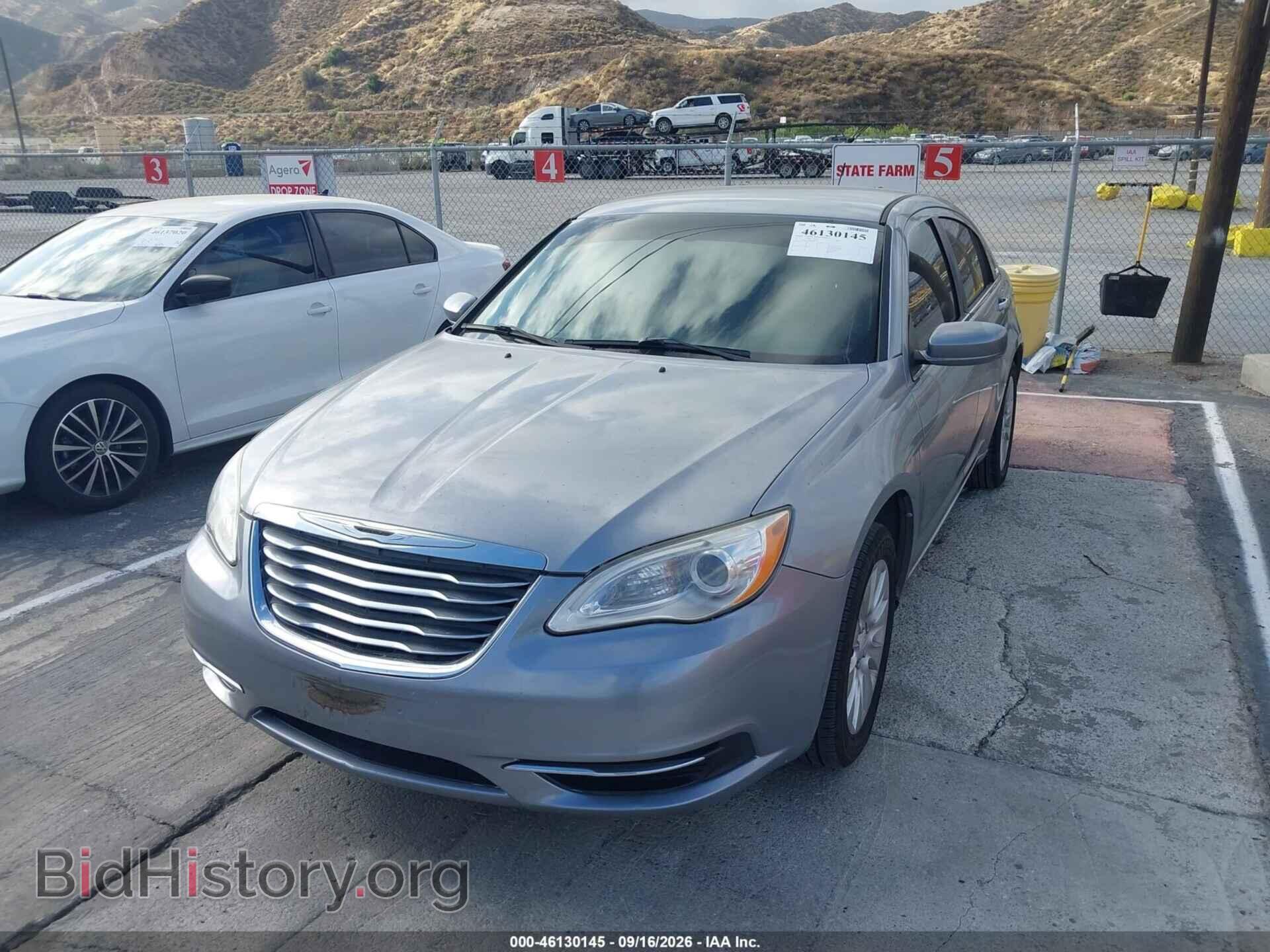2013 CHRYSLER 200 - VIN: 1C3CCBAB8DN686835 - Photo 2