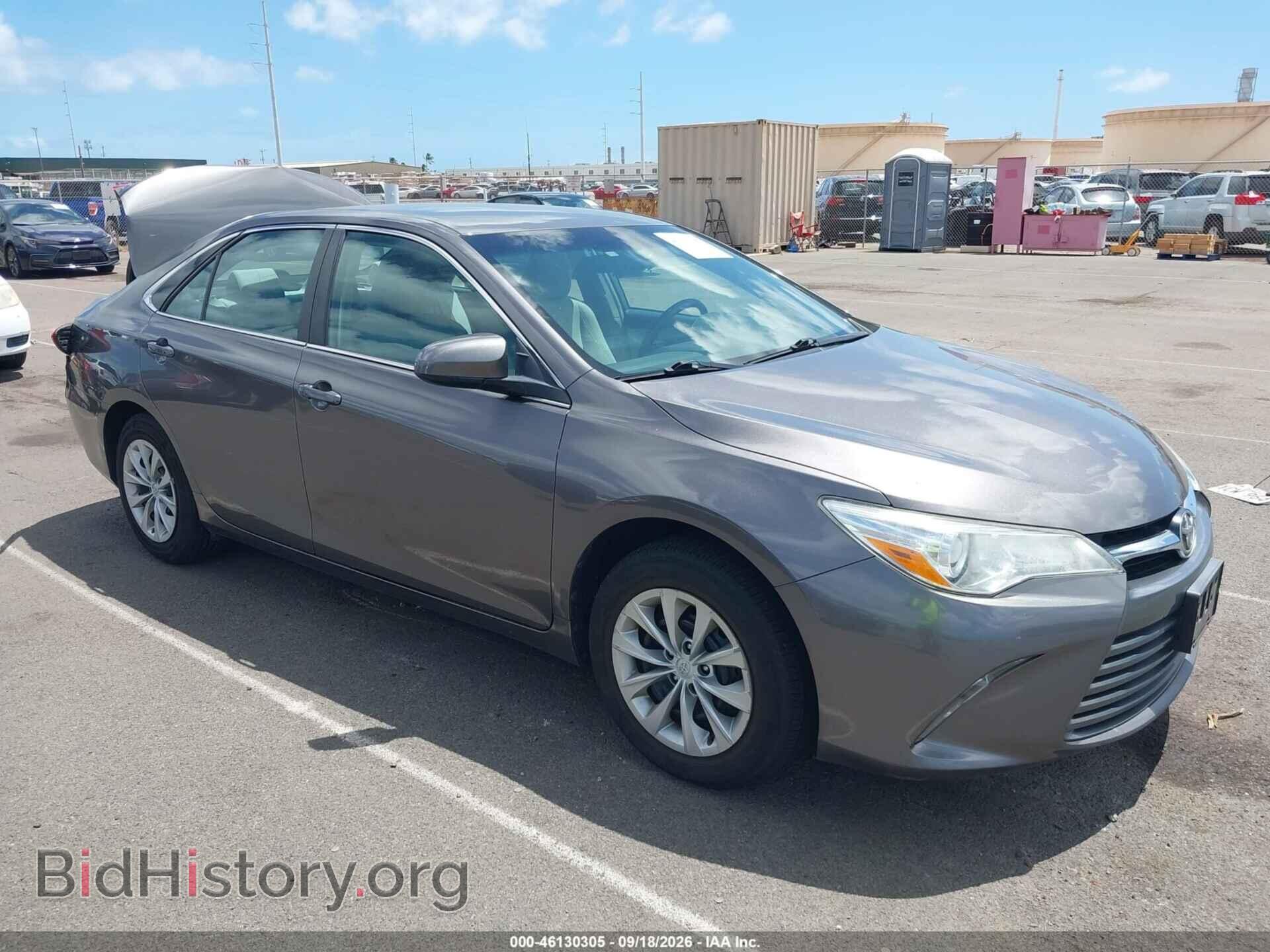 Photo 4T1BF1FK5HU340881 - TOYOTA CAMRY 2017