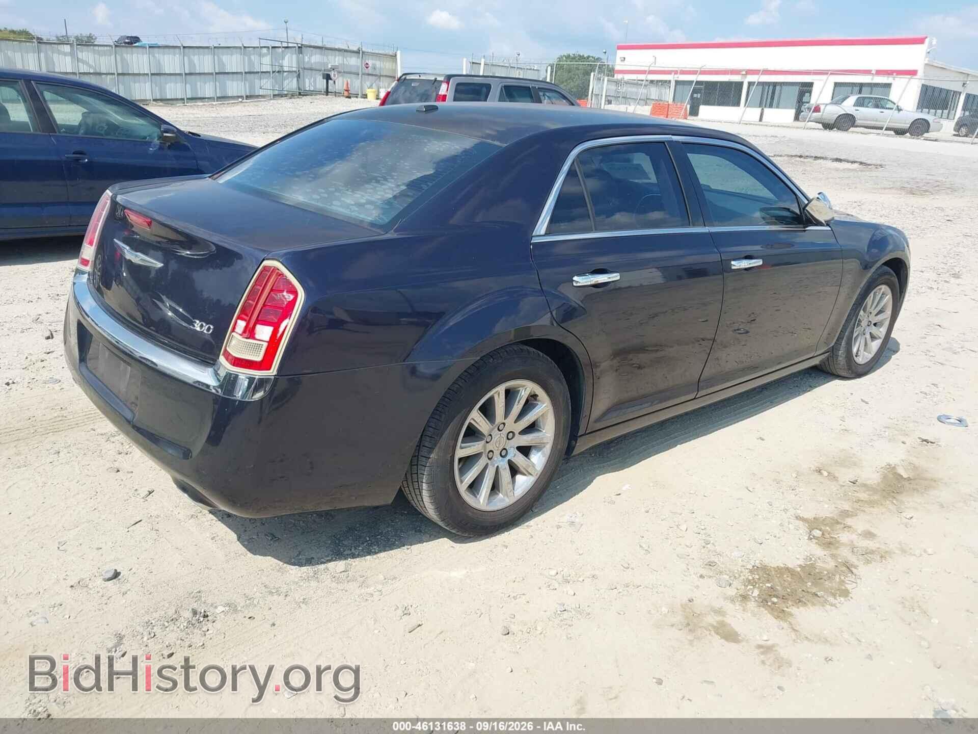 2012 CHRYSLER 300 - VIN: 2C3CCACG2CH243140 - Photo 4