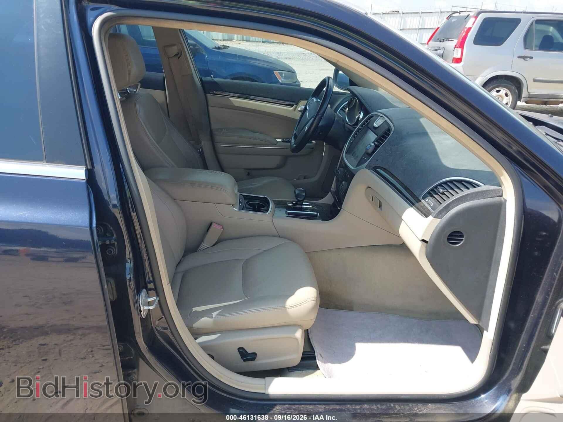 2012 CHRYSLER 300 - VIN: 2C3CCACG2CH243140 - Photo 5
