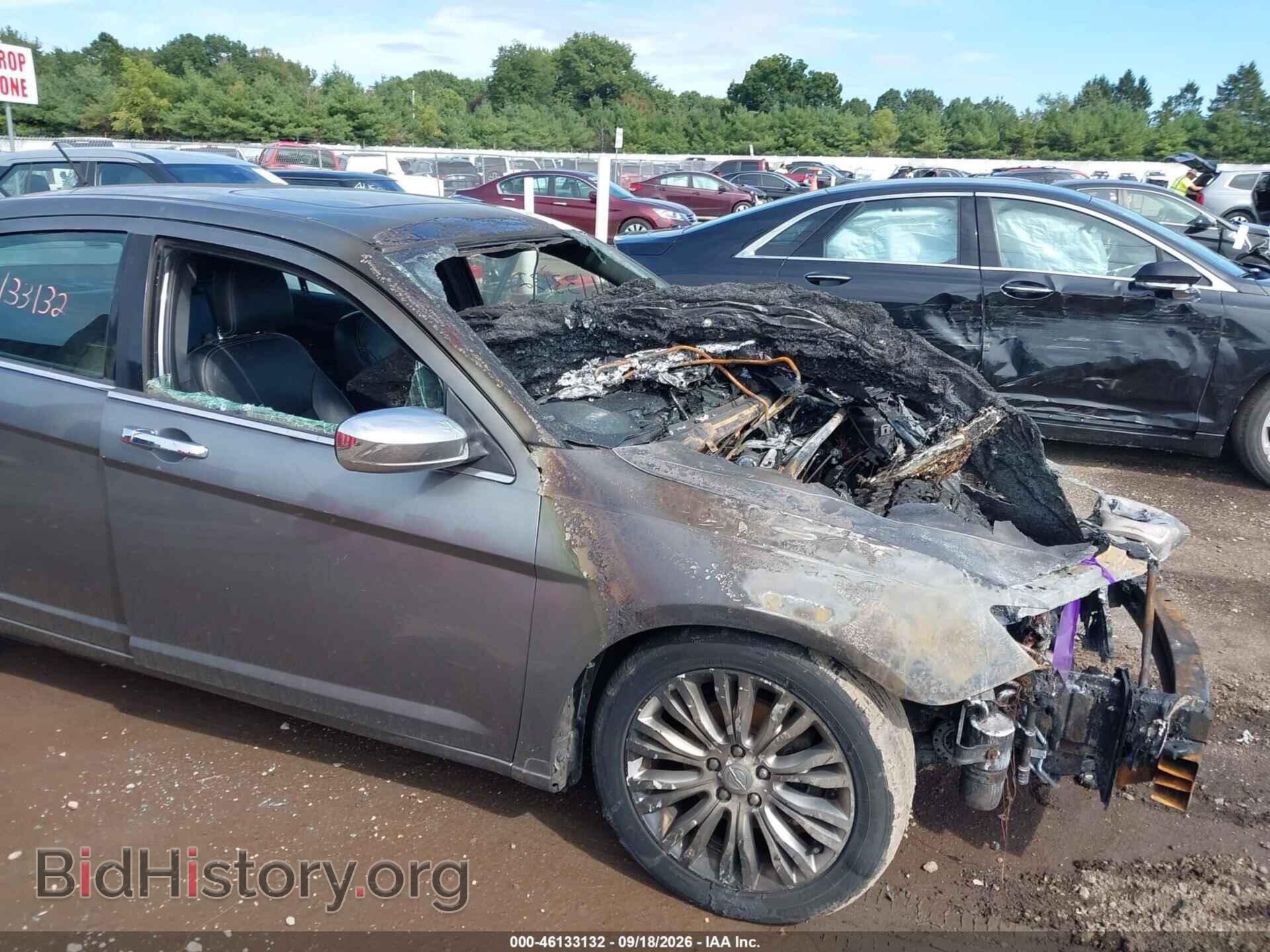 2011 CHRYSLER 200 - VIN: 1C3BC2FB0BN614268 - Photo 12