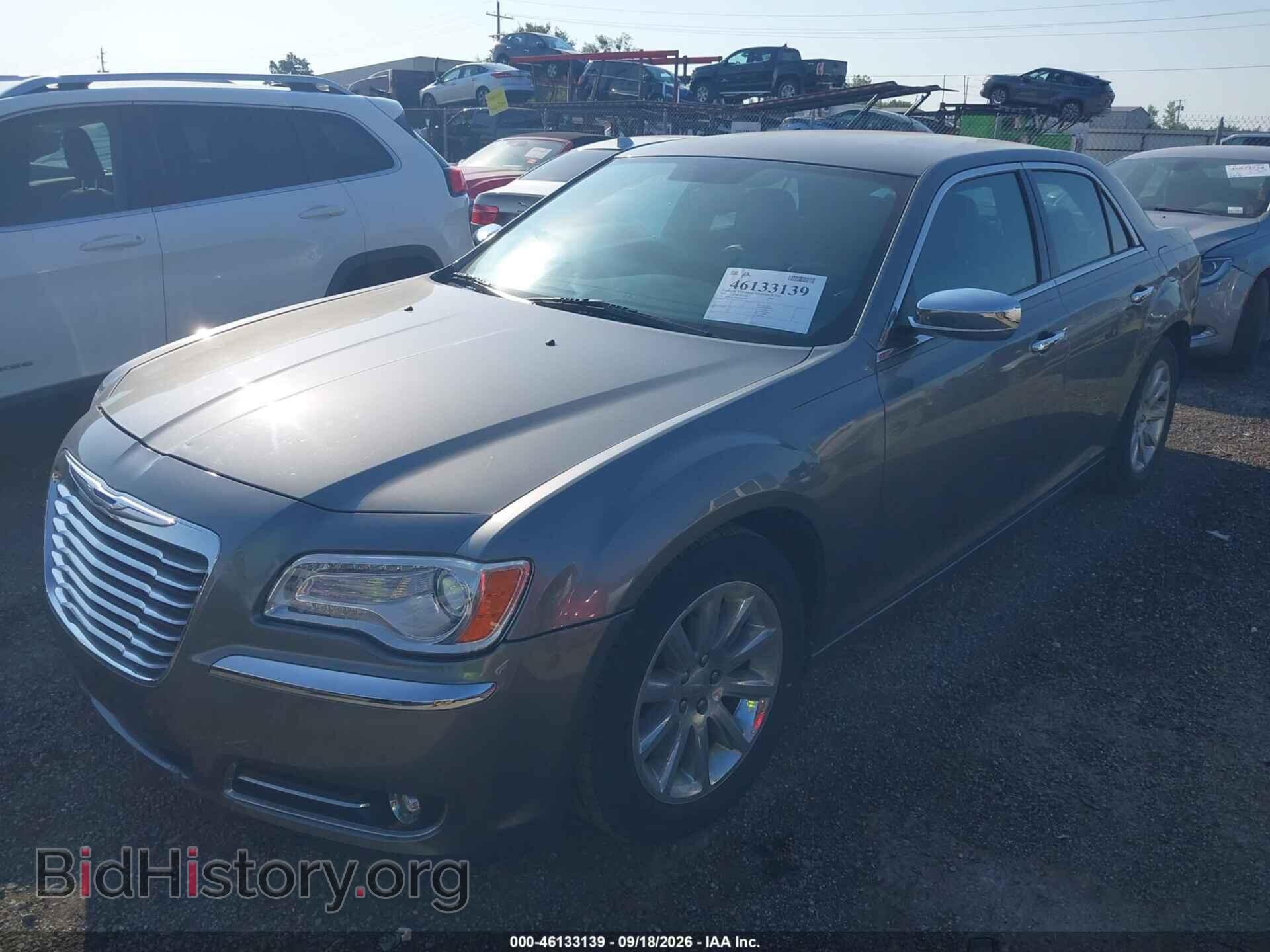 2012 CHRYSLER 300 - VIN: 2C3CCACG8CH265692 - Фото 2