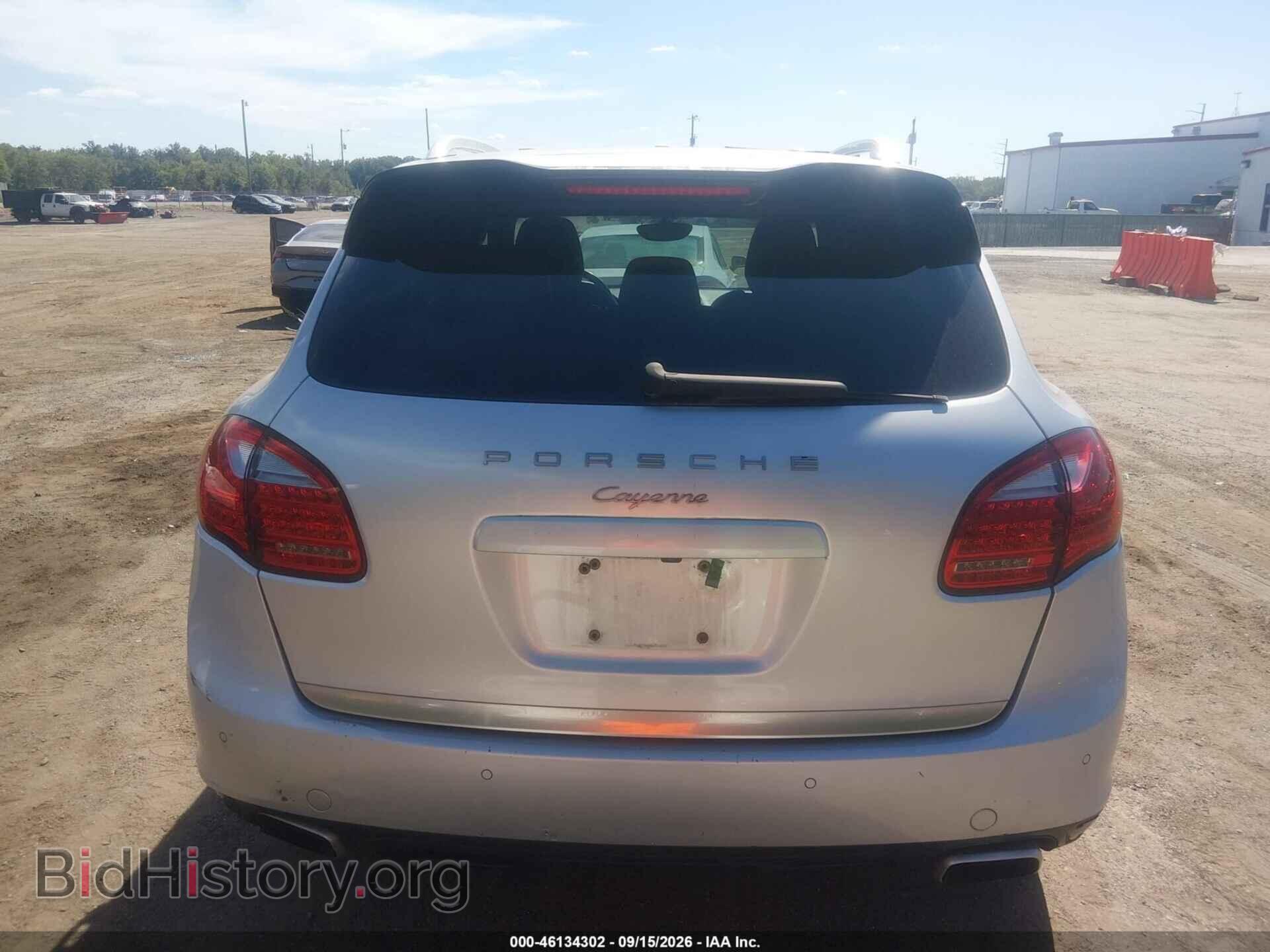2011 PORSCHE CAYENNE - VIN: WP1AA2A21BLA09867 - Photo 16