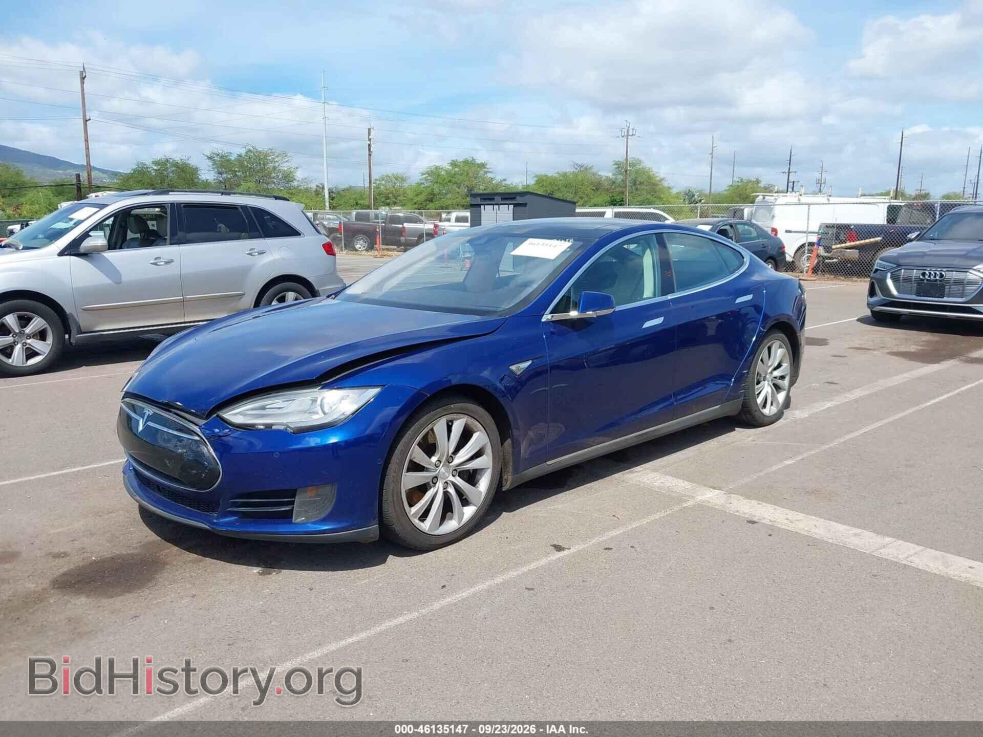 2015 TESLA MODEL S - VIN: 5YJSA1S28FF091488 - Photo 2