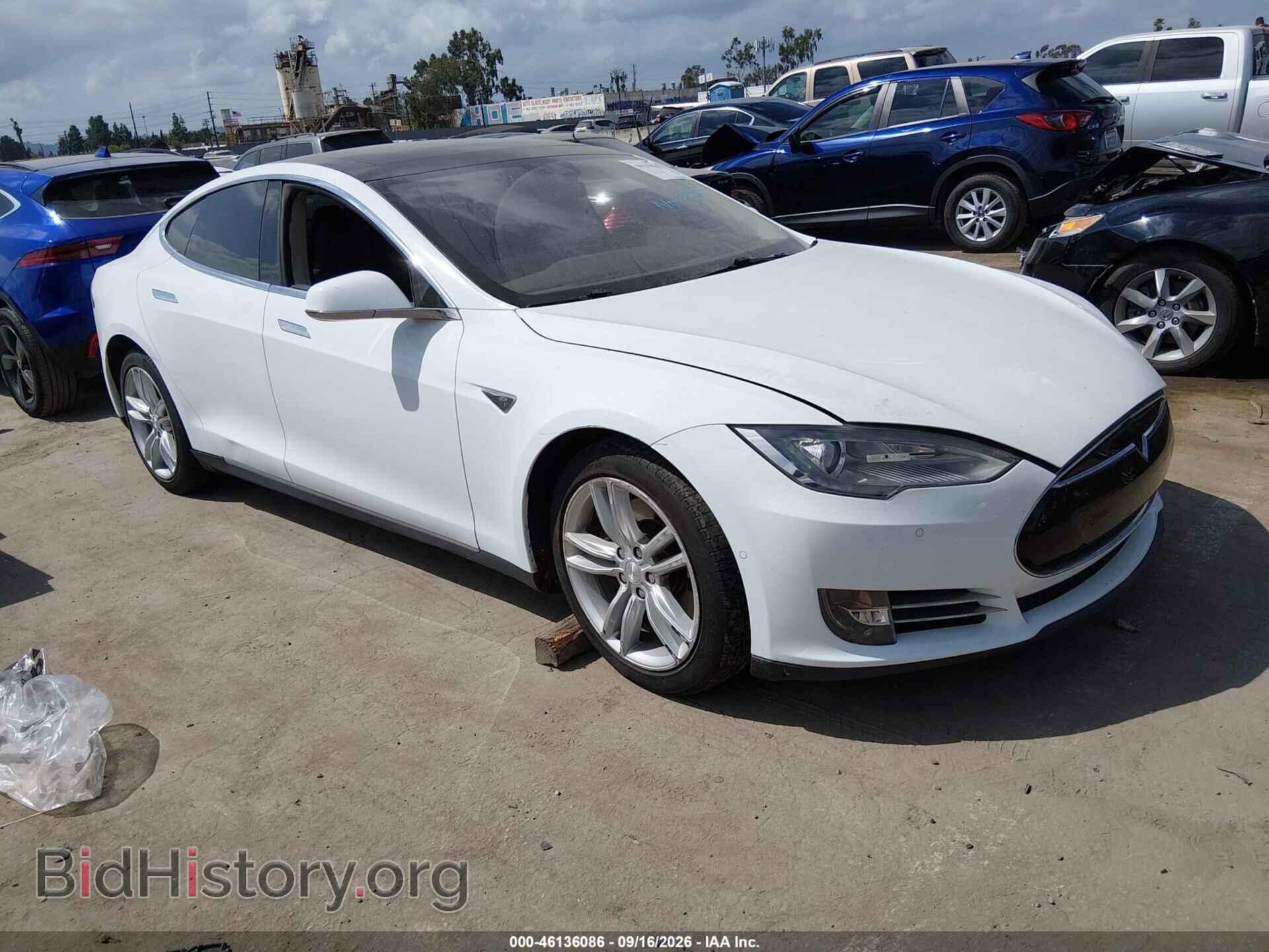 Фотография 5YJSA1S24FF093867 - TESLA MODEL S 2015