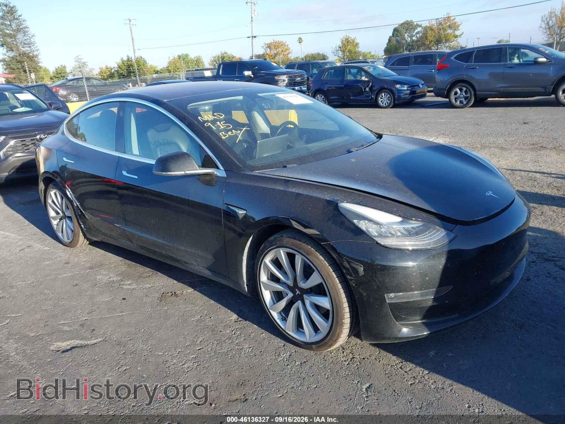 Фотография 5YJ3E1EA5JF037036 - TESLA MODEL 3 2018