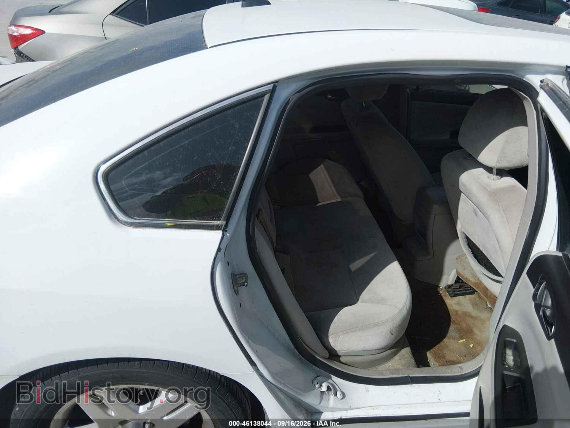2012 CHEVROLET IMPALA - VIN: 2G1WG5E35C1113434 - Фото 8