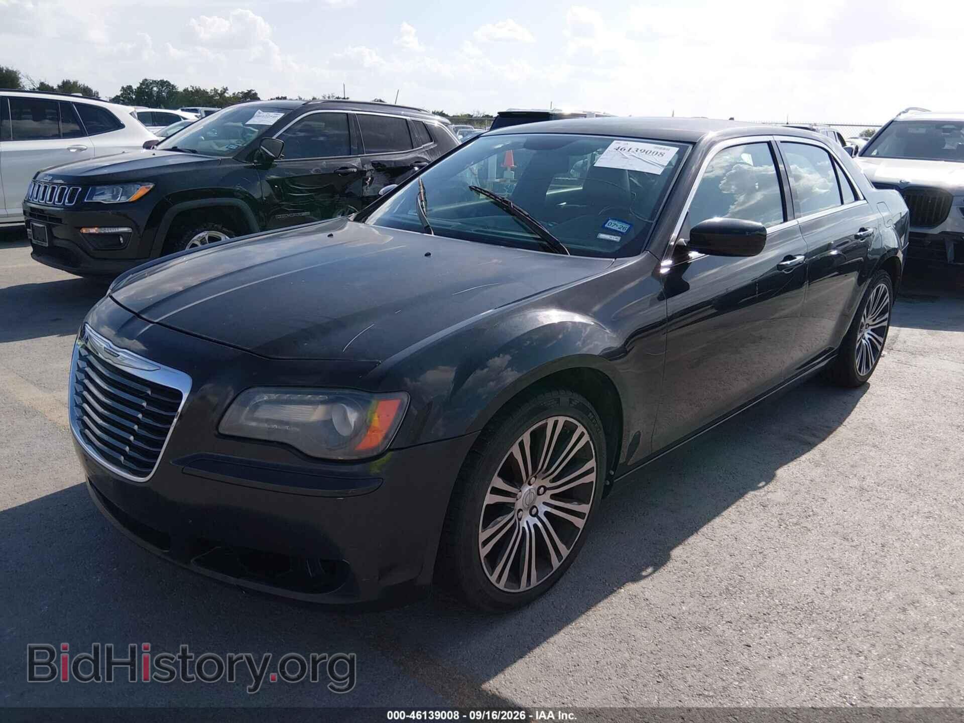 2013 CHRYSLER 300 - VIN: 2C3CCABG7DH708286 - Photo 2