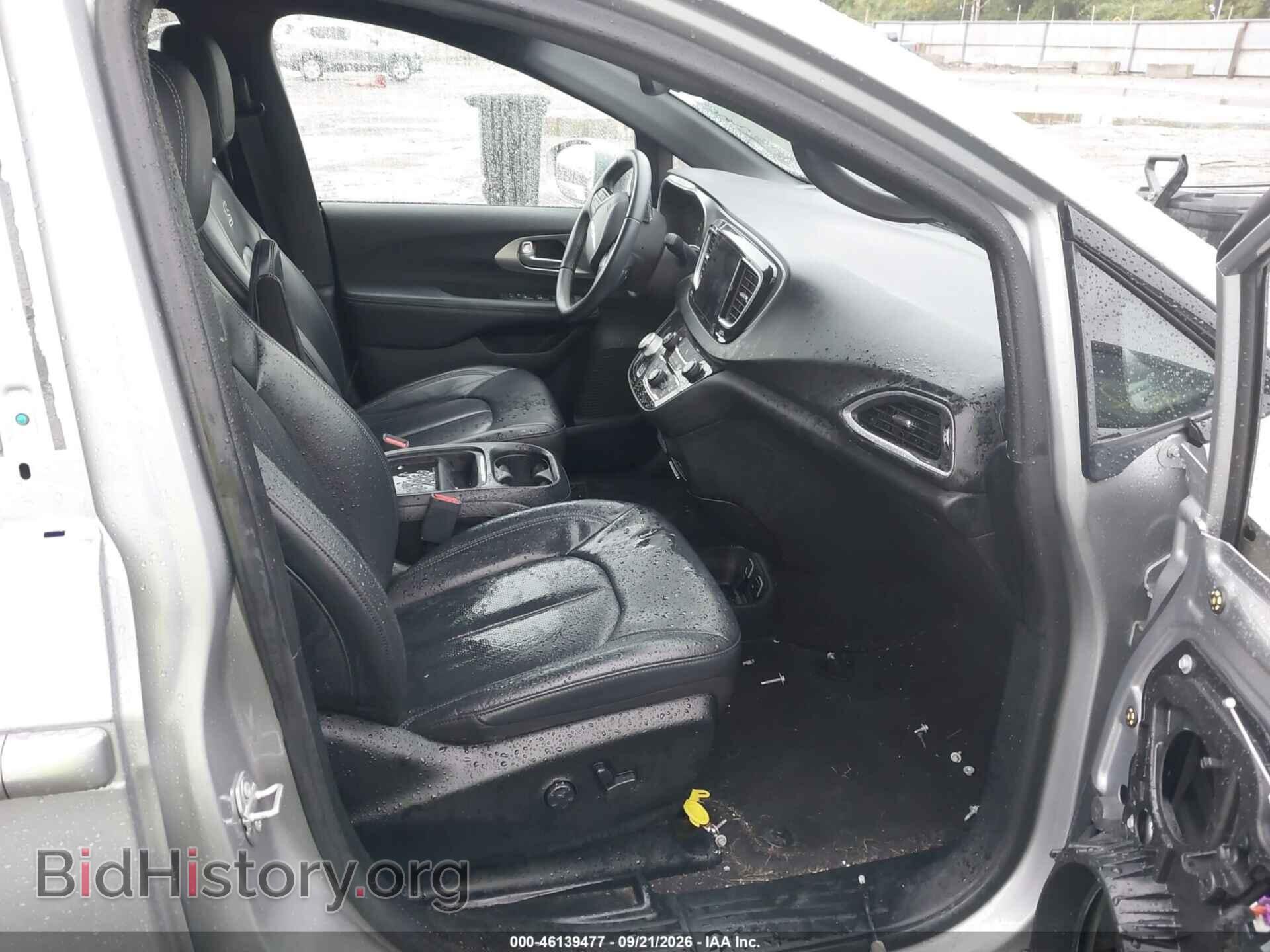 2018 CHRYSLER PACIFICA - VIN: 2C4RC1BG4JR258642 - Фото 5