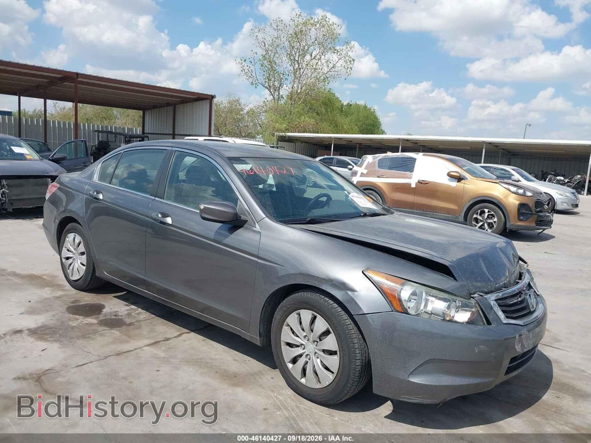 Photo 1HGCP2F3XAA141919 - HONDA ACCORD 2010
