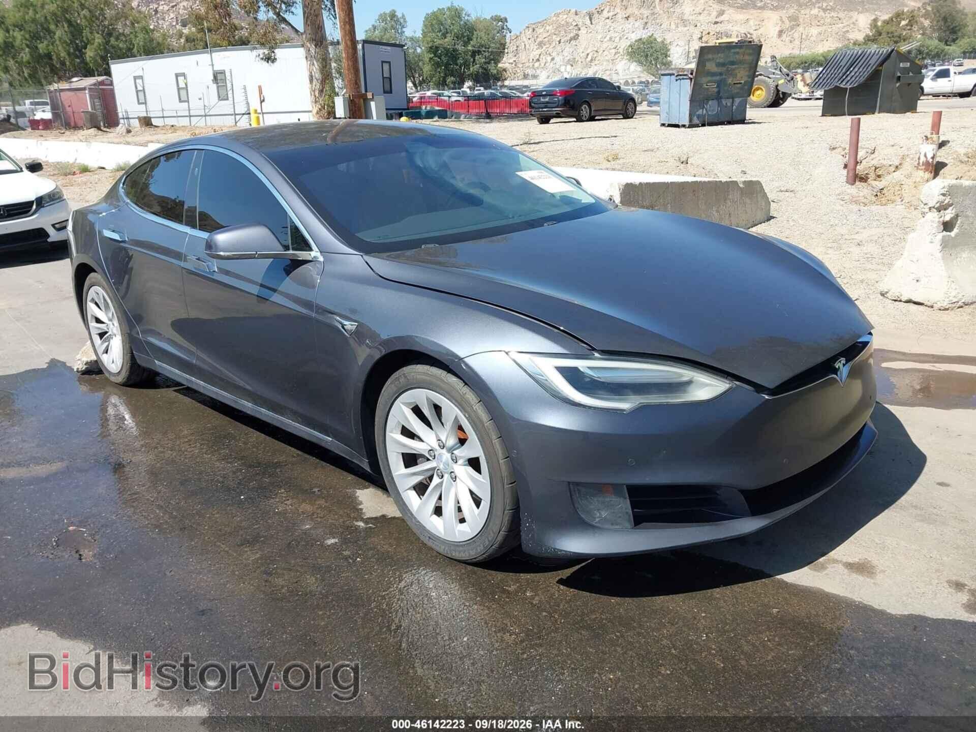 Фотография 5YJSA1E14HF194073 - TESLA MODEL S 2017