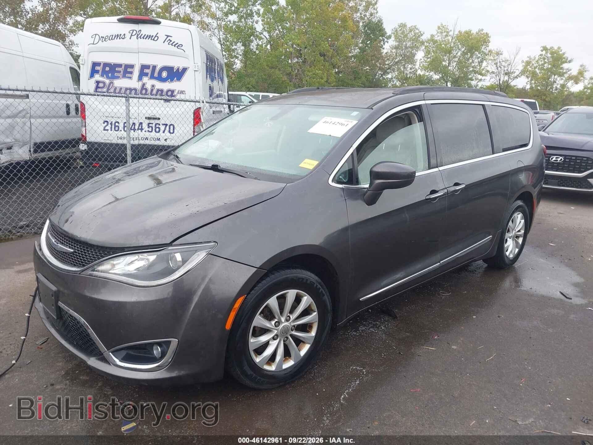 2017 CHRYSLER PACIFICA - VIN: 2C4RC1BG3HR505367 - Photo 2
