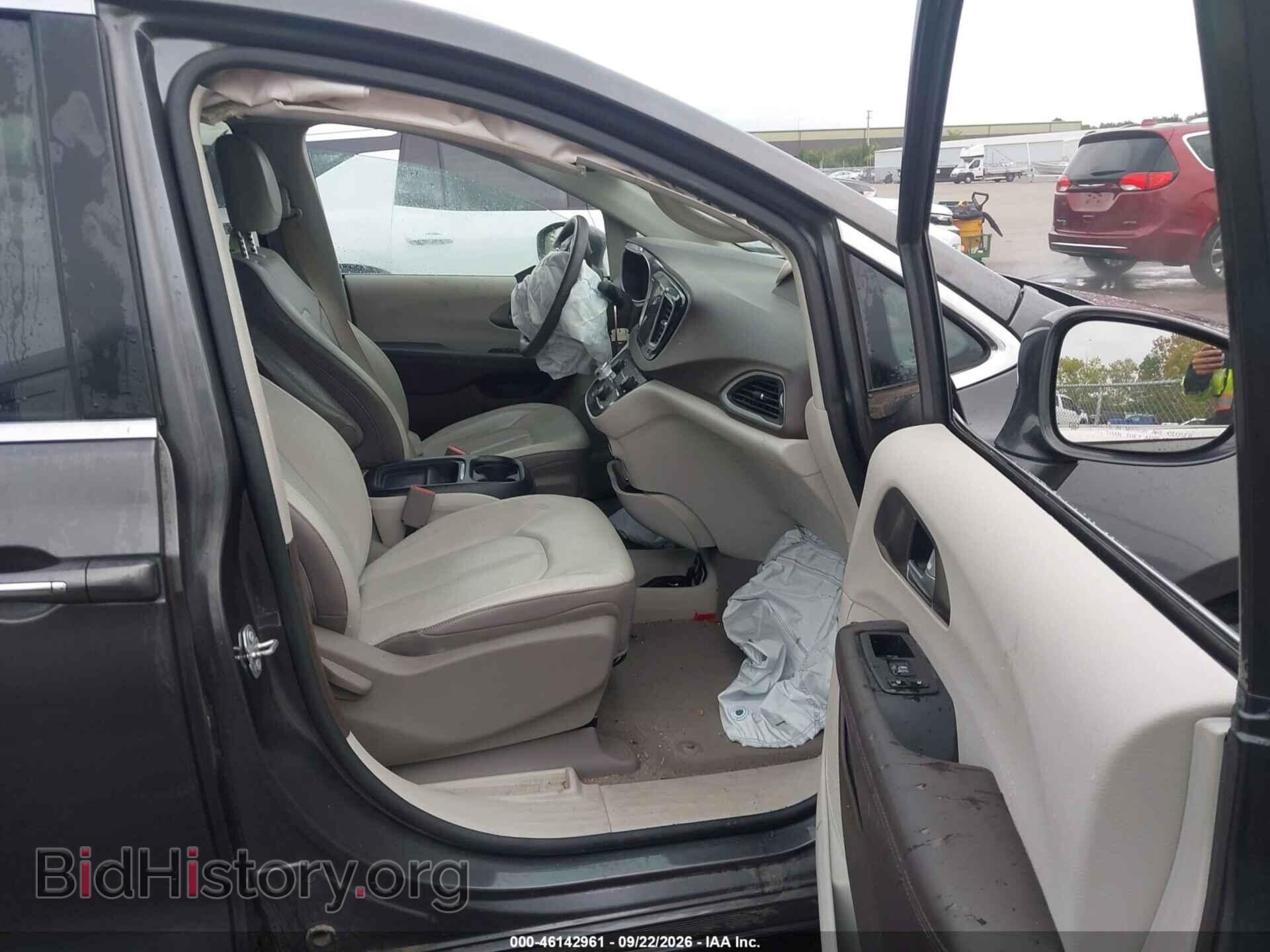 2017 CHRYSLER PACIFICA - VIN: 2C4RC1BG3HR505367 - Photo 5
