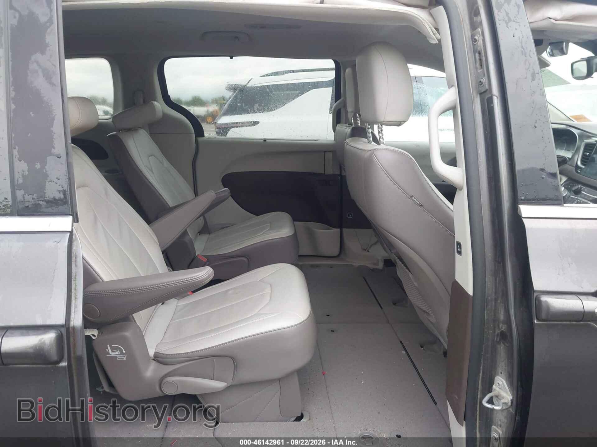 2017 CHRYSLER PACIFICA - VIN: 2C4RC1BG3HR505367 - Photo 8