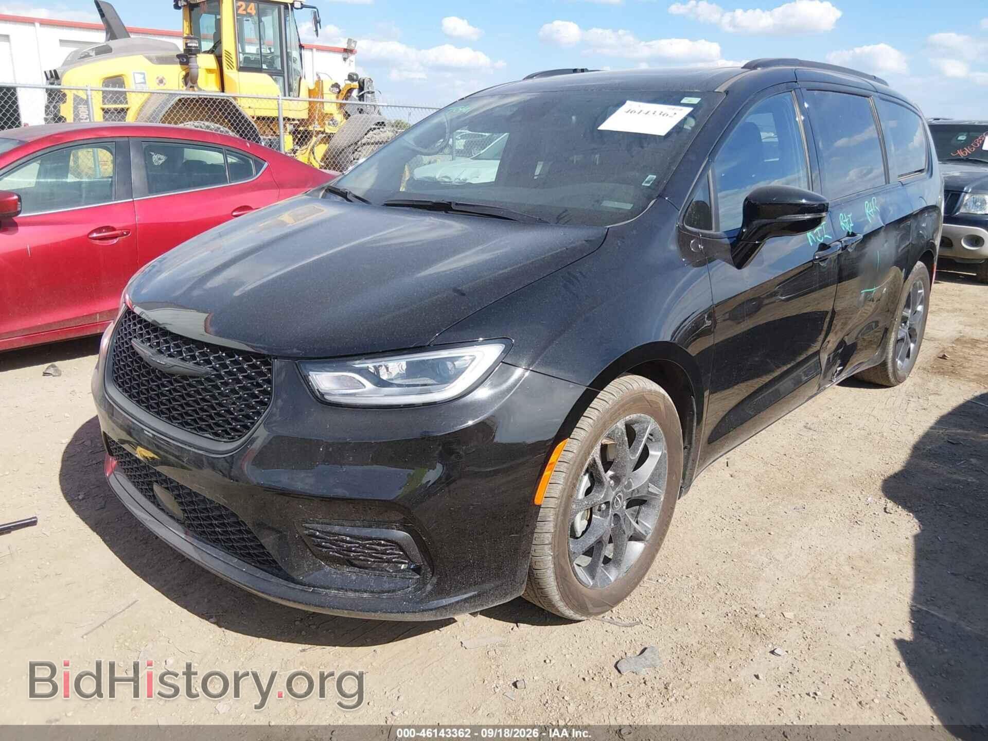 2025 CHRYSLER PACIFICA - VIN: 2C4RC1GG3SR584832 - Photo 2