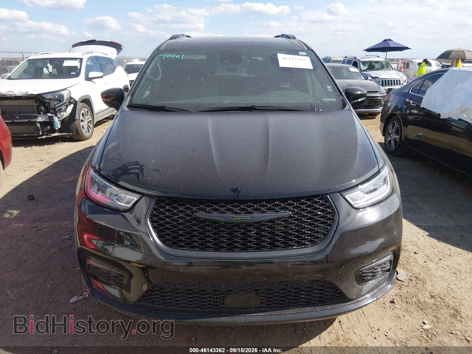 2025 CHRYSLER PACIFICA - VIN: 2C4RC1GG3SR584832 - Photo 12