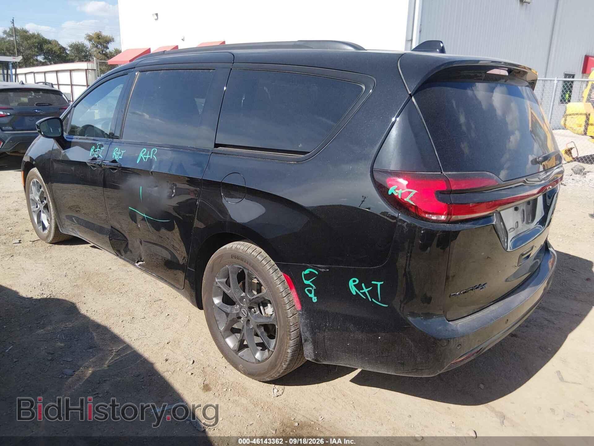 2025 CHRYSLER PACIFICA - VIN: 2C4RC1GG3SR584832 - Photo 3
