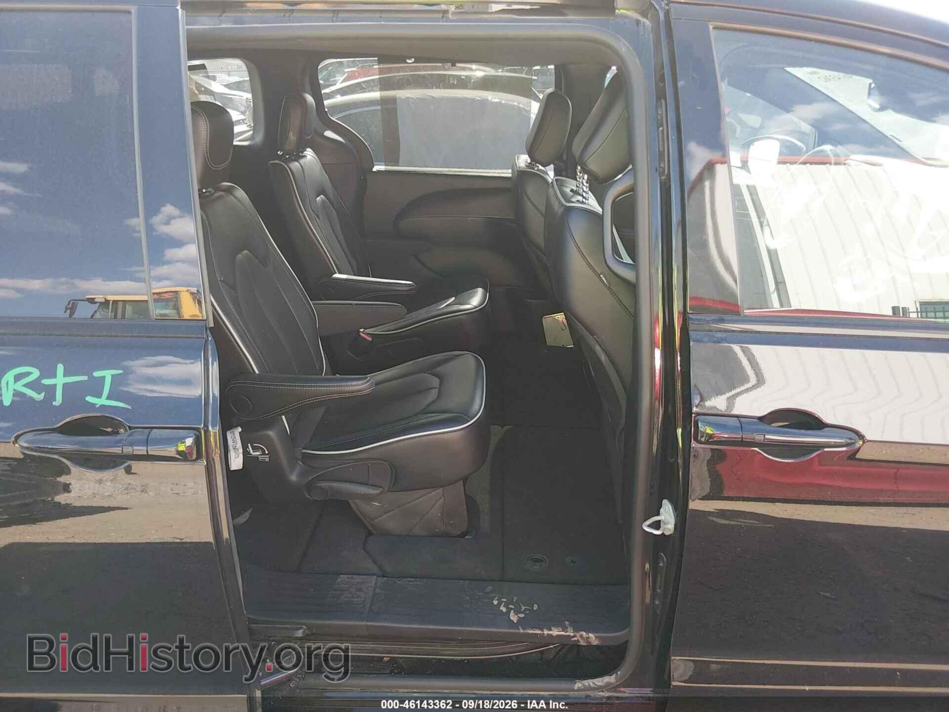 2025 CHRYSLER PACIFICA - VIN: 2C4RC1GG3SR584832 - Photo 8