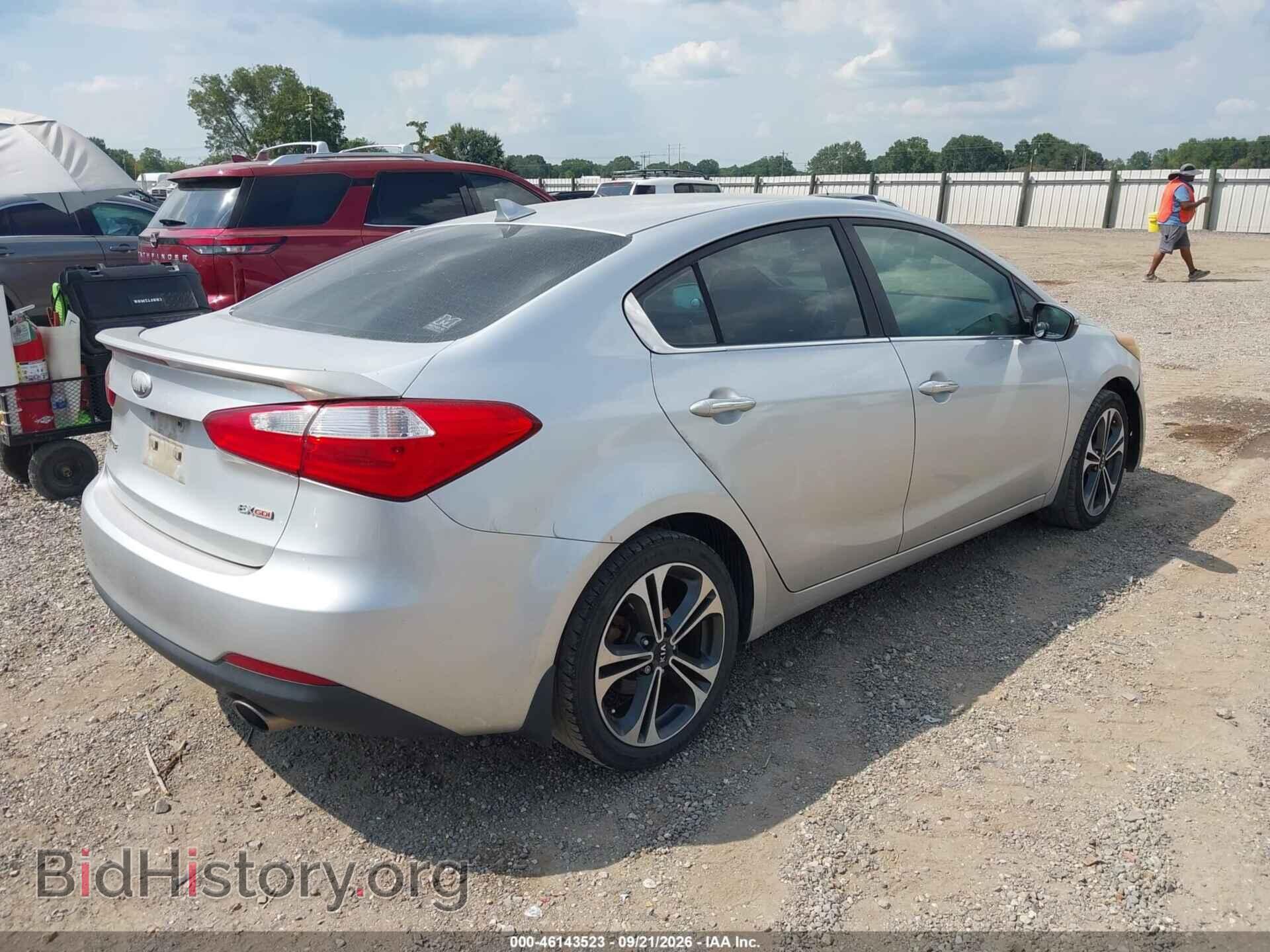 2014 KIA FORTE - VIN: KNAFX4A82E5076327 - Фото 4