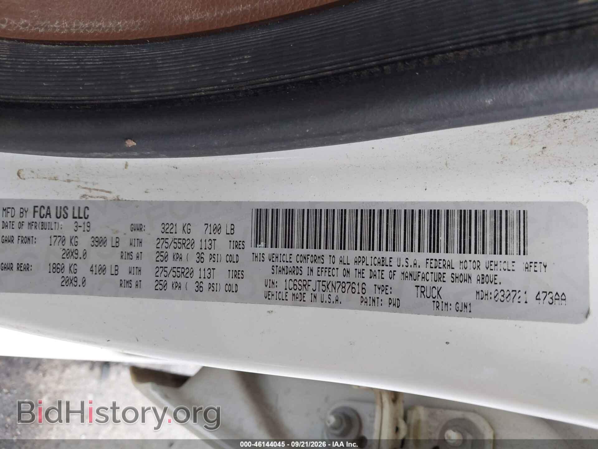 2019 RAM 1500 - VIN: 1C6SRFJT5KN787616 - Фото 9