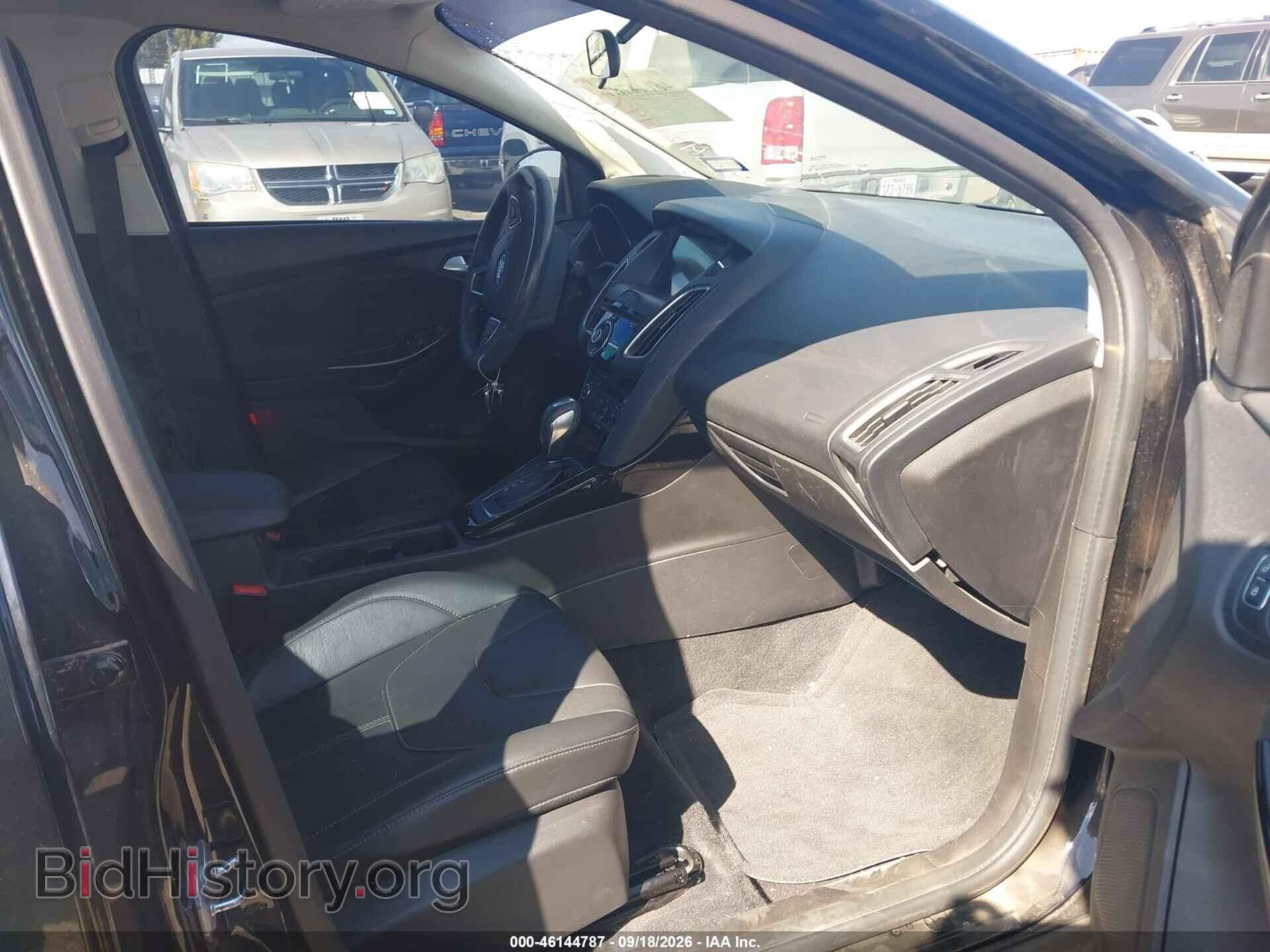 2017 FORD FOCUS - VIN: 1FADP3J22HL238656 - Photo 5