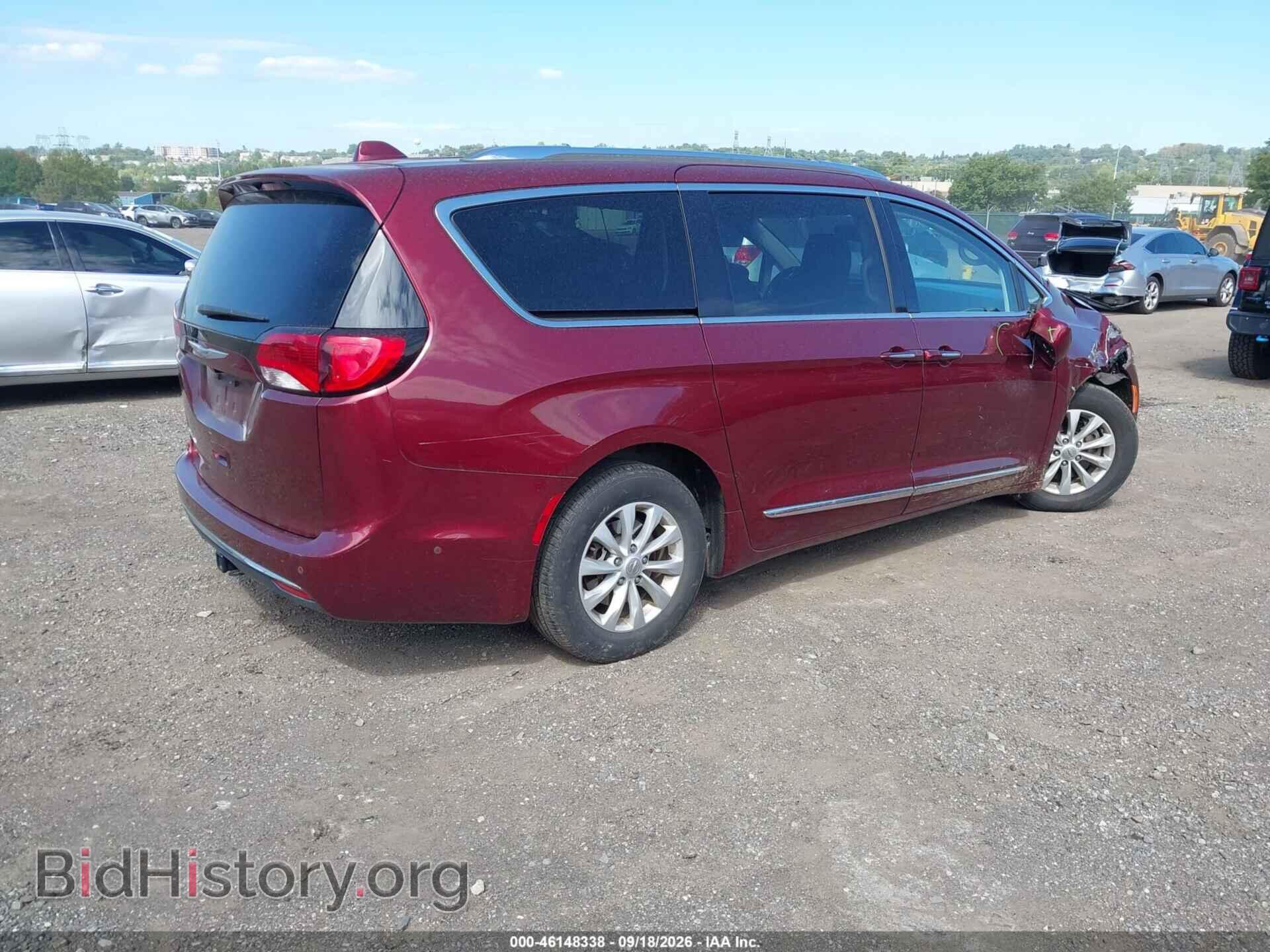 2018 CHRYSLER PACIFICA - VIN: 2C4RC1BG6JR127356 - Фото 4