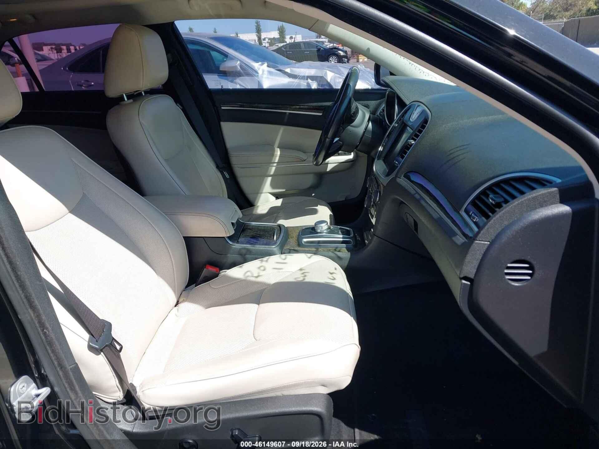 2015 Chrysler 300C (VIN 2C3CCAEG0FH786147) — фото 5 из 19