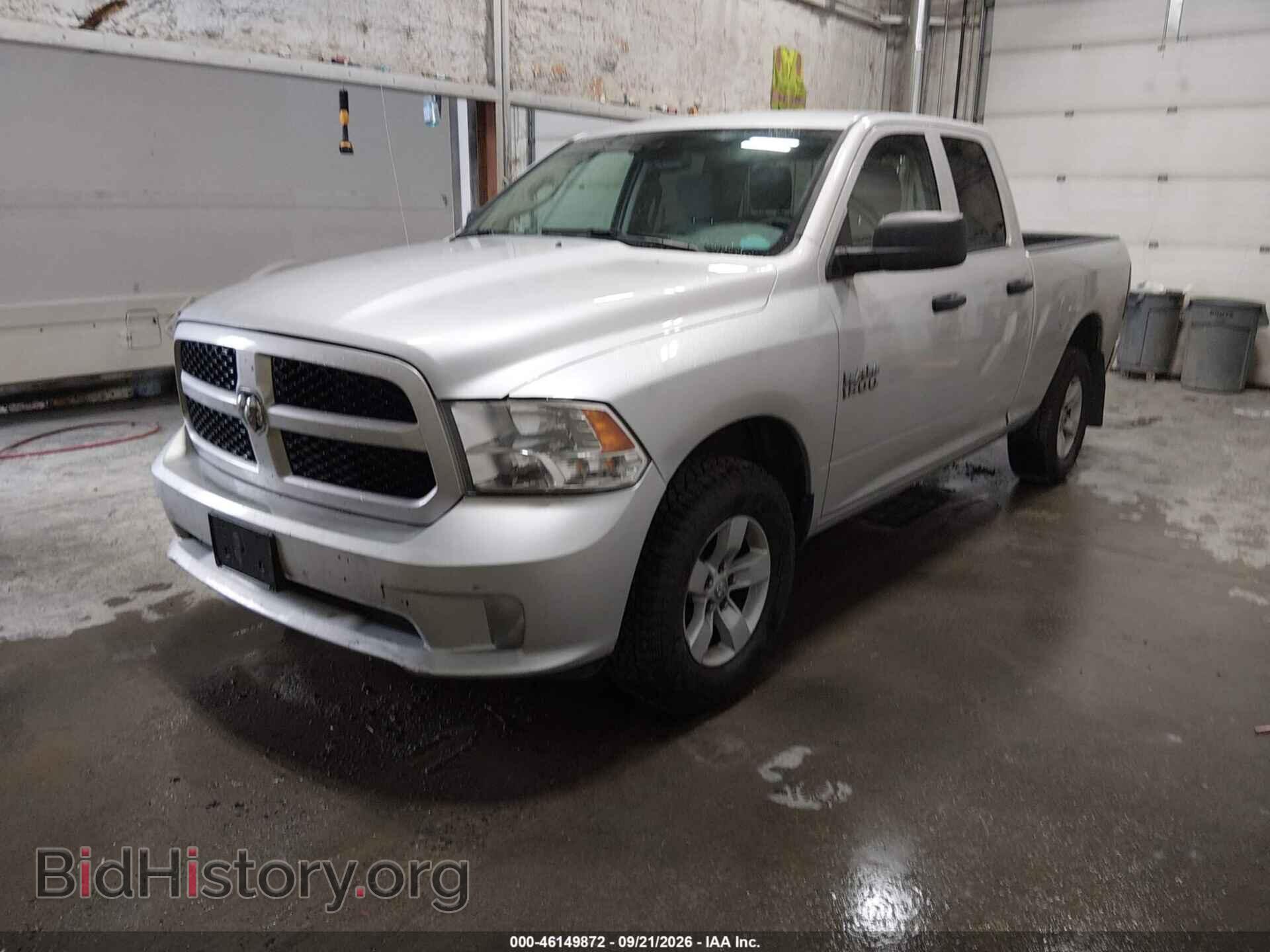 2018 RAM 1500 - VIN: 1C6RR7FG2JS209862 - Фото 2