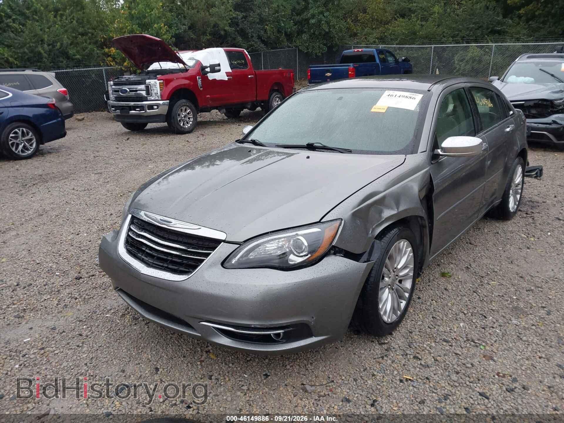 2012 CHRYSLER 200 - VIN: 1C3CCBCB9CN255433 - Фото 2