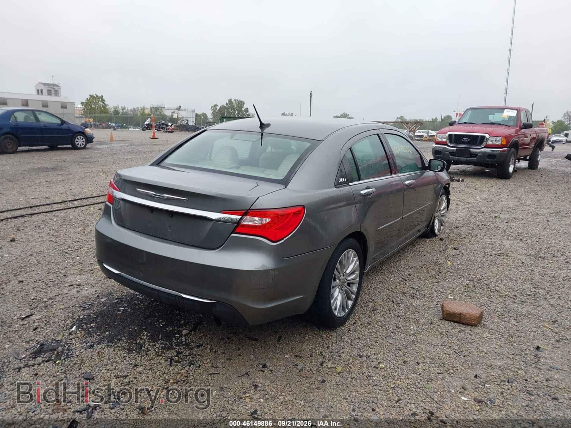 2012 CHRYSLER 200 - VIN: 1C3CCBCB9CN255433 - Фото 4