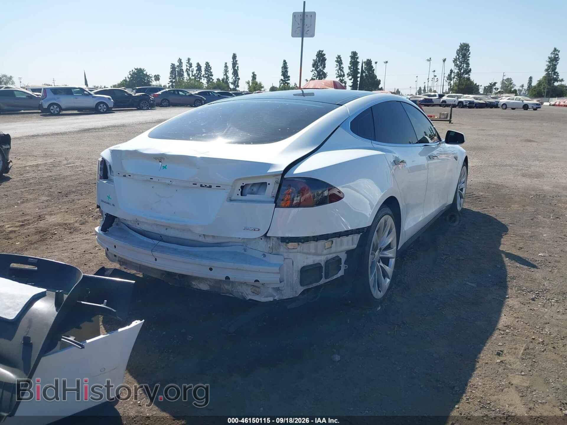 2015 TESLA MODEL S - VIN: 5YJSA1H27FF084555 - Photo 4