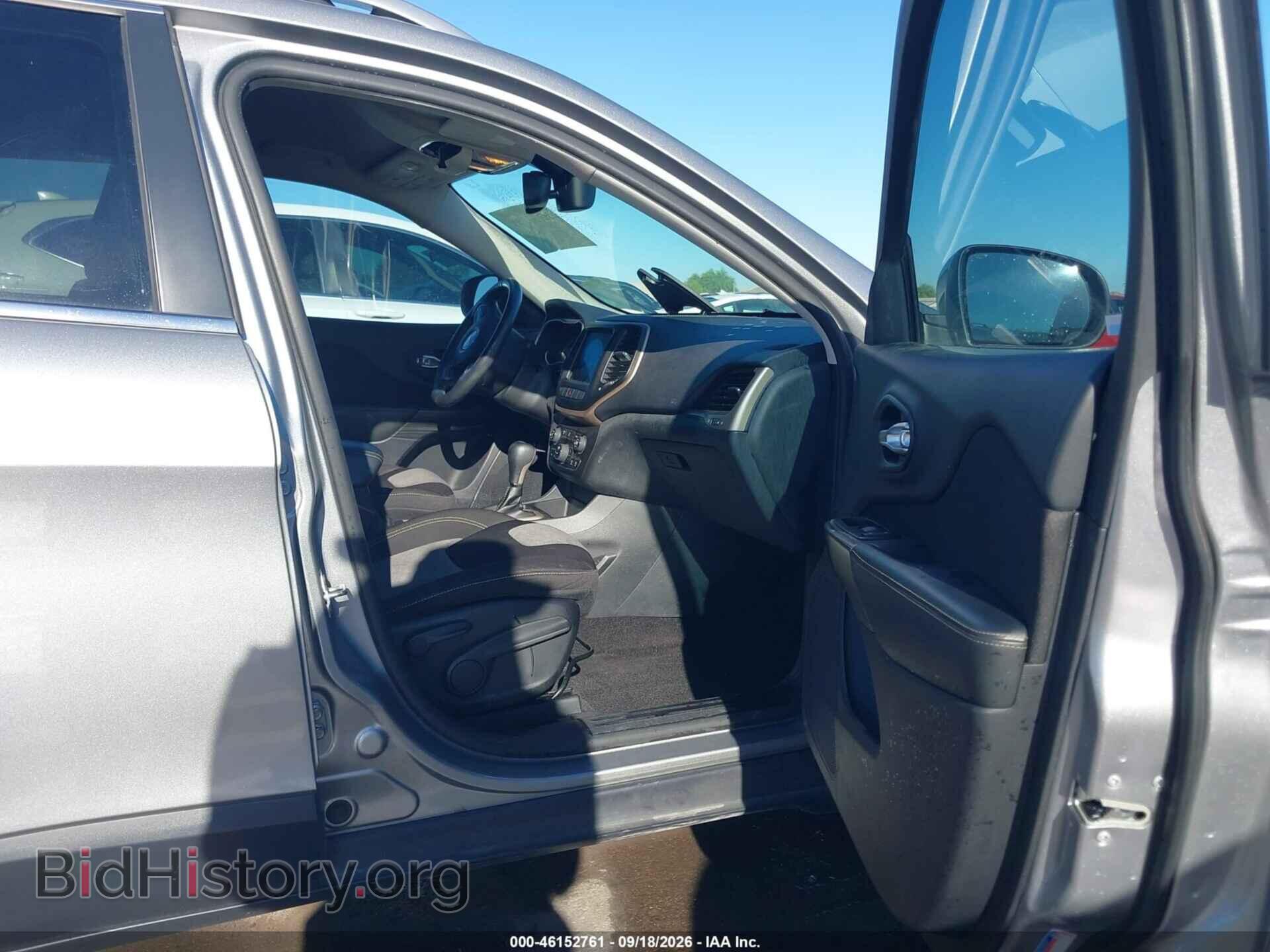 2014 JEEP CHEROKEE - VIN: 1C4PJLCB3EW324039 - Photo 5