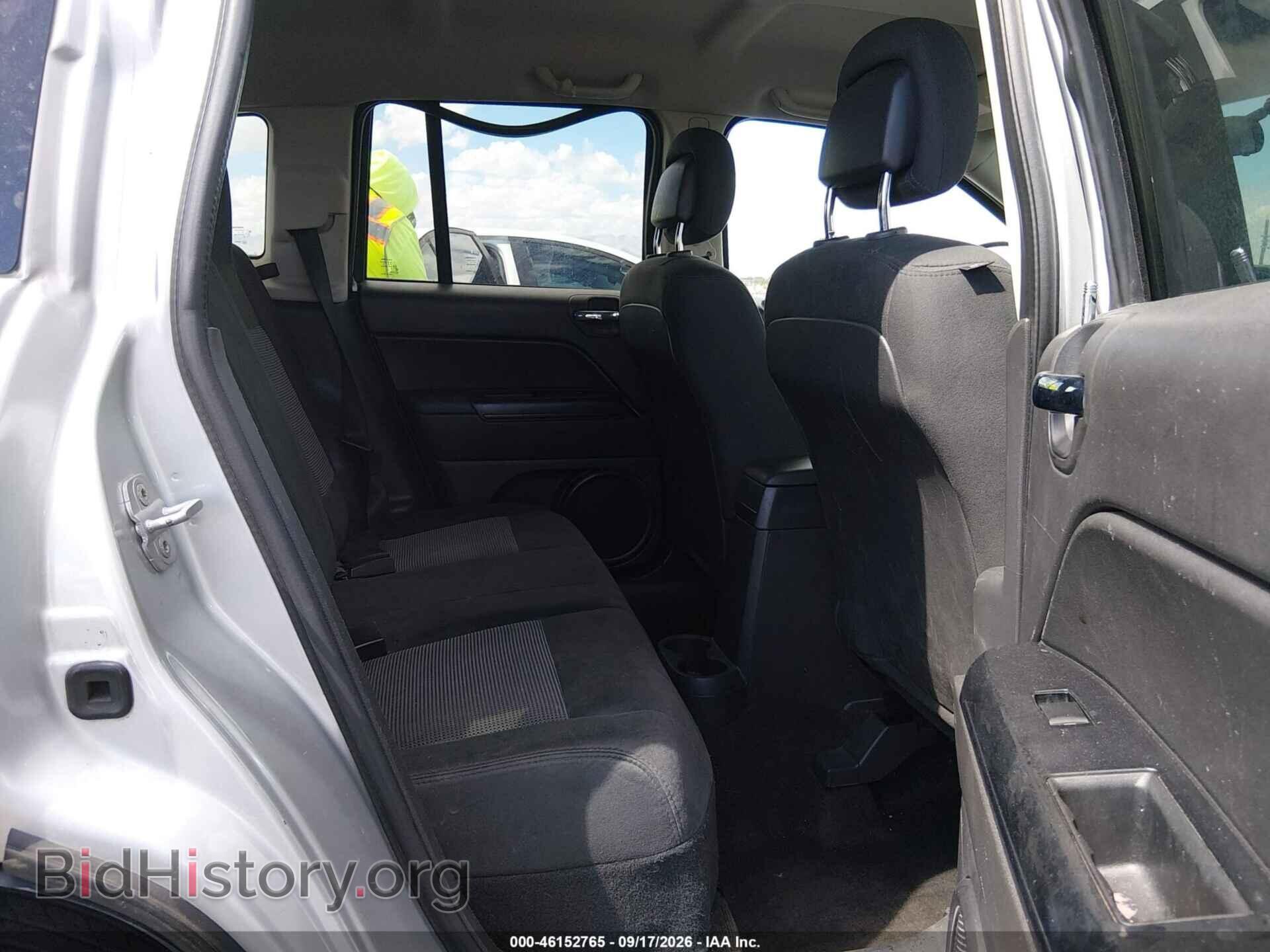 2014 JEEP COMPASS - VIN: 1C4NJDBB1ED598401 - Фото 8