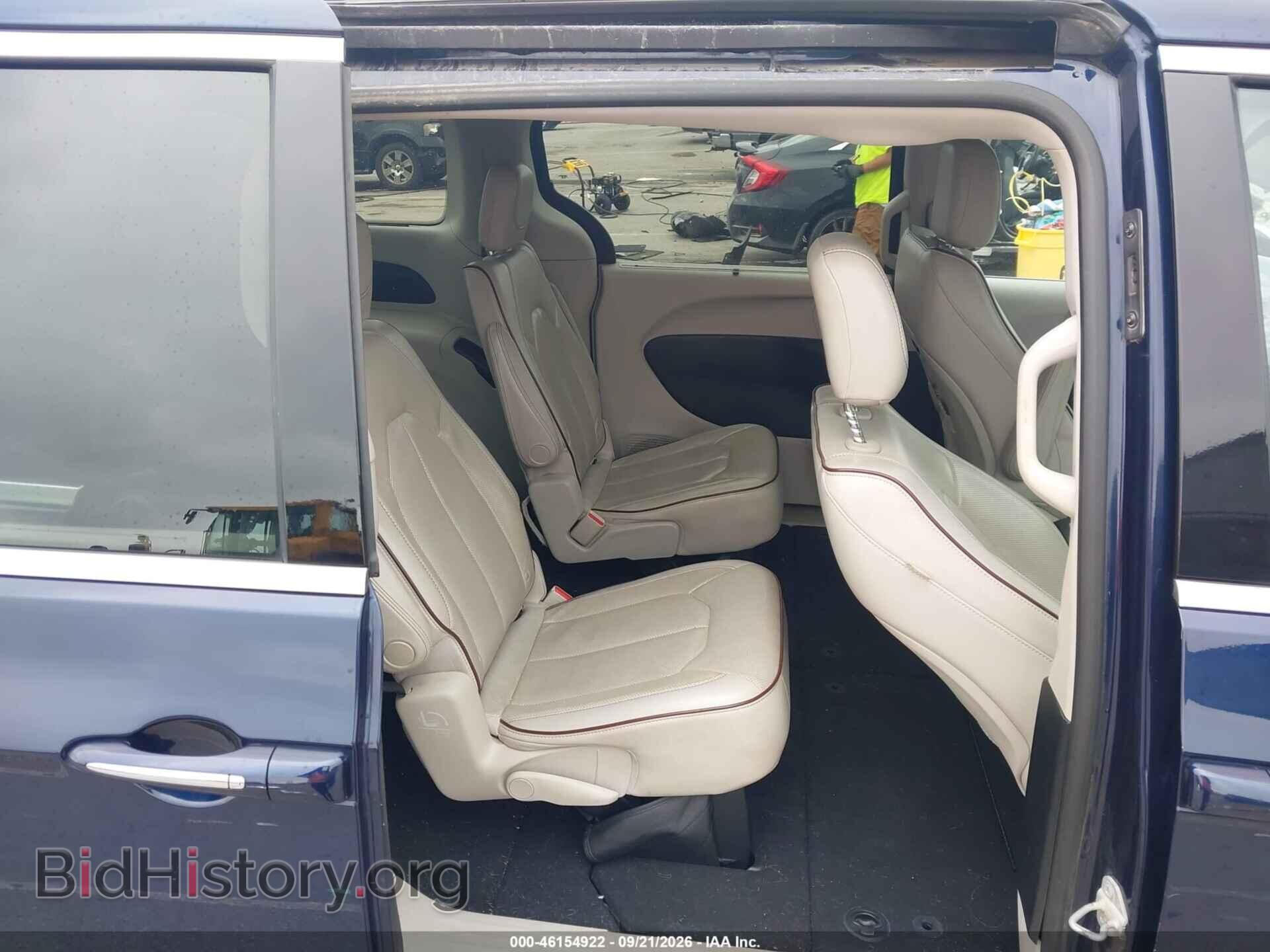 2017 CHRYSLER PACIFICA - VIN: 2C4RC1GG9HR689254 - Фото 8