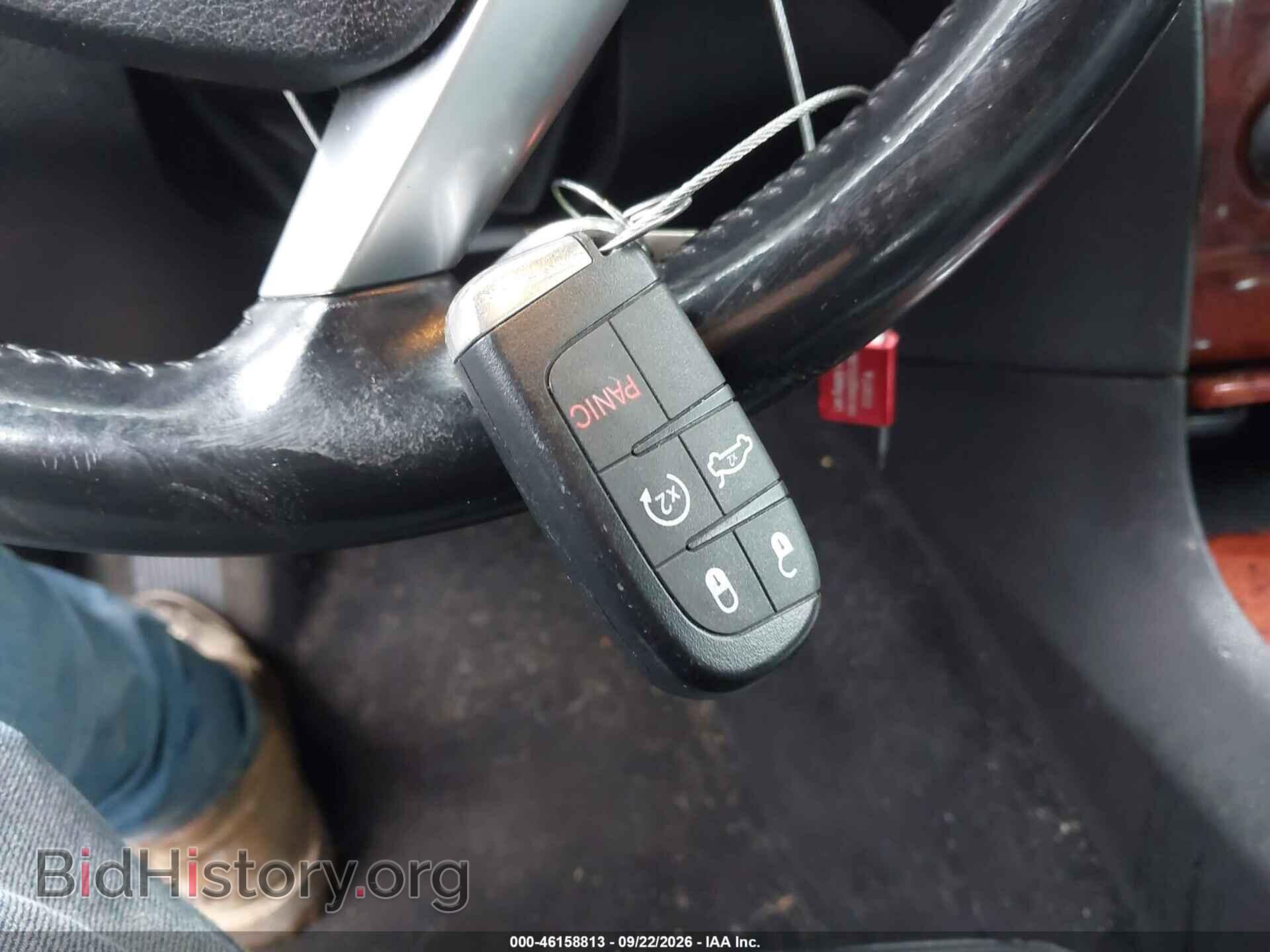 2012 CHRYSLER 300 - VIN: 2C3CCACG2CH308276 - Фото 11