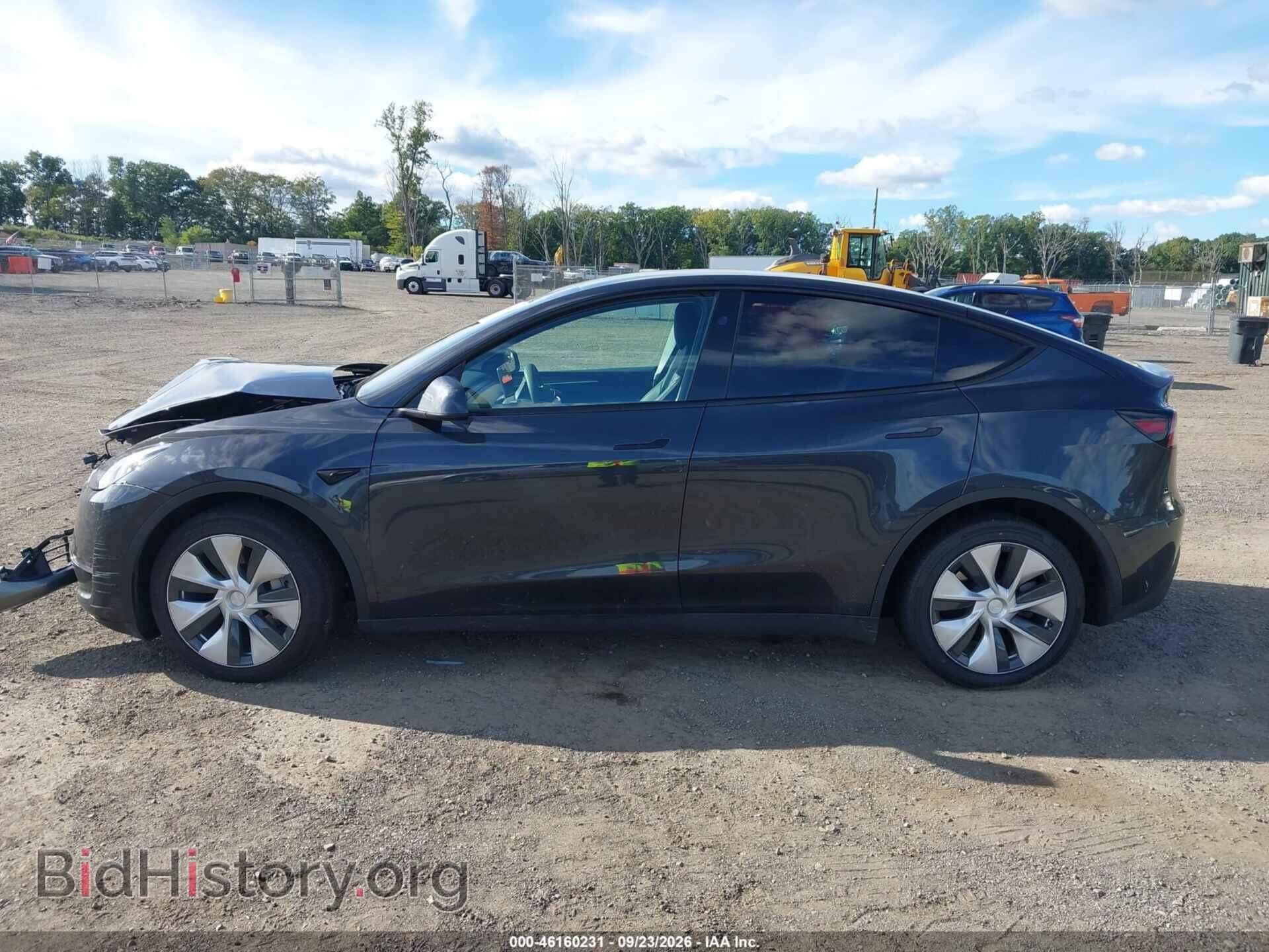 2024 TESLA MODEL Y - VIN: 7SAYGDEE2RF032122 - Photo 14
