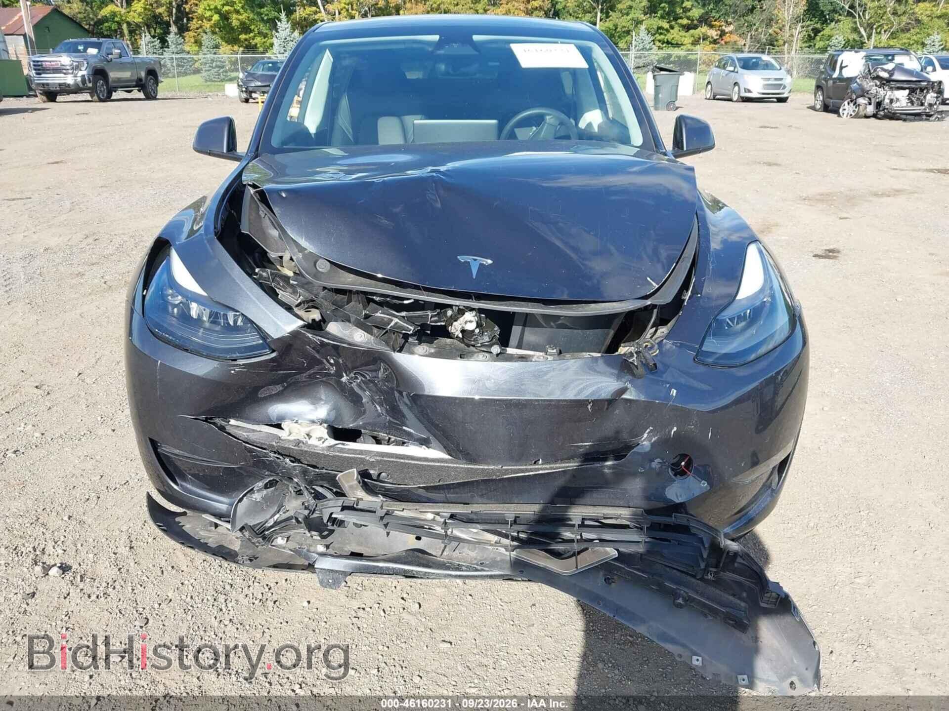 2024 TESLA MODEL Y - VIN: 7SAYGDEE2RF032122 - Photo 6