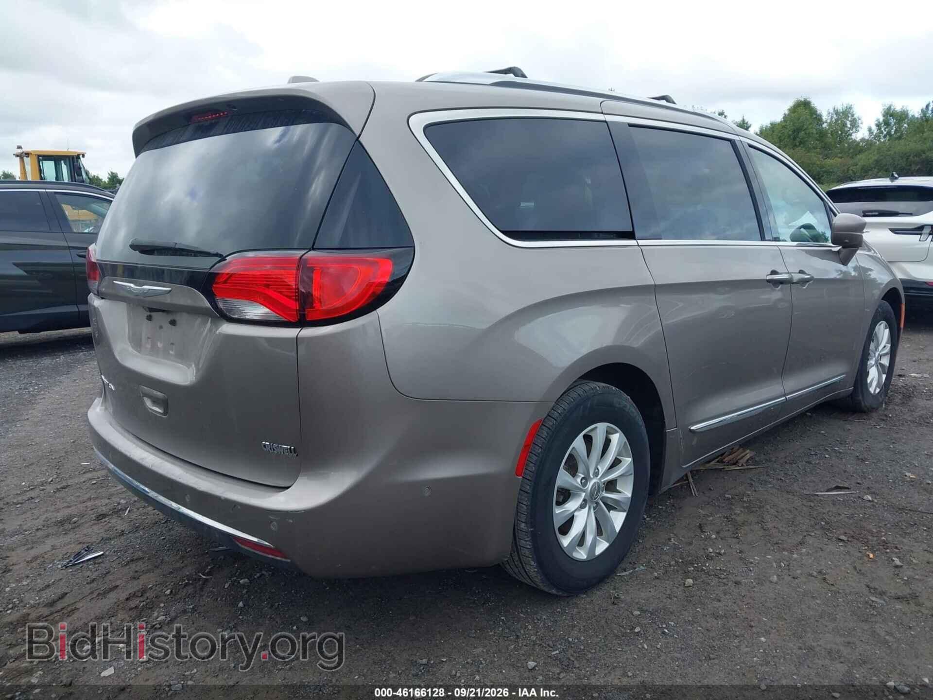 2018 CHRYSLER PACIFICA - VIN: 2C4RC1BG8JR123583 - Фото 4